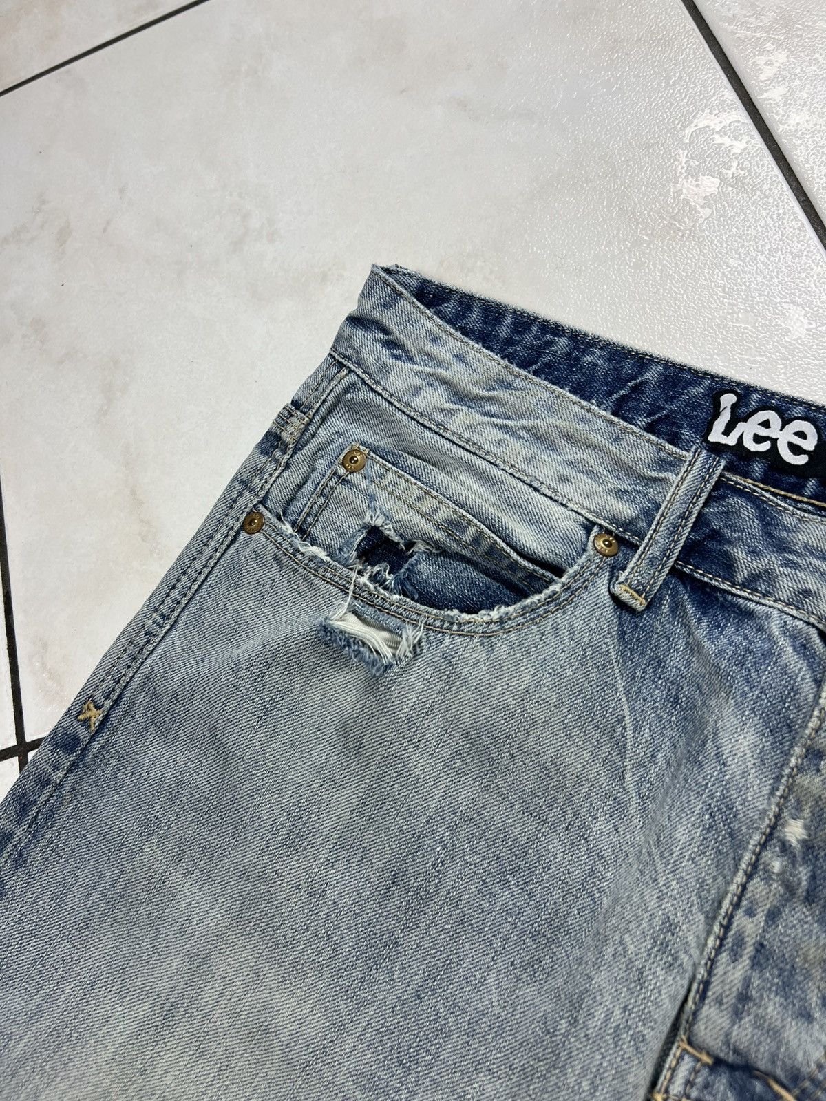 Lee Vintage Lee Slim-L2 dirty mud washed distressed denim jeans Size US 31 - 12 Thumbnail