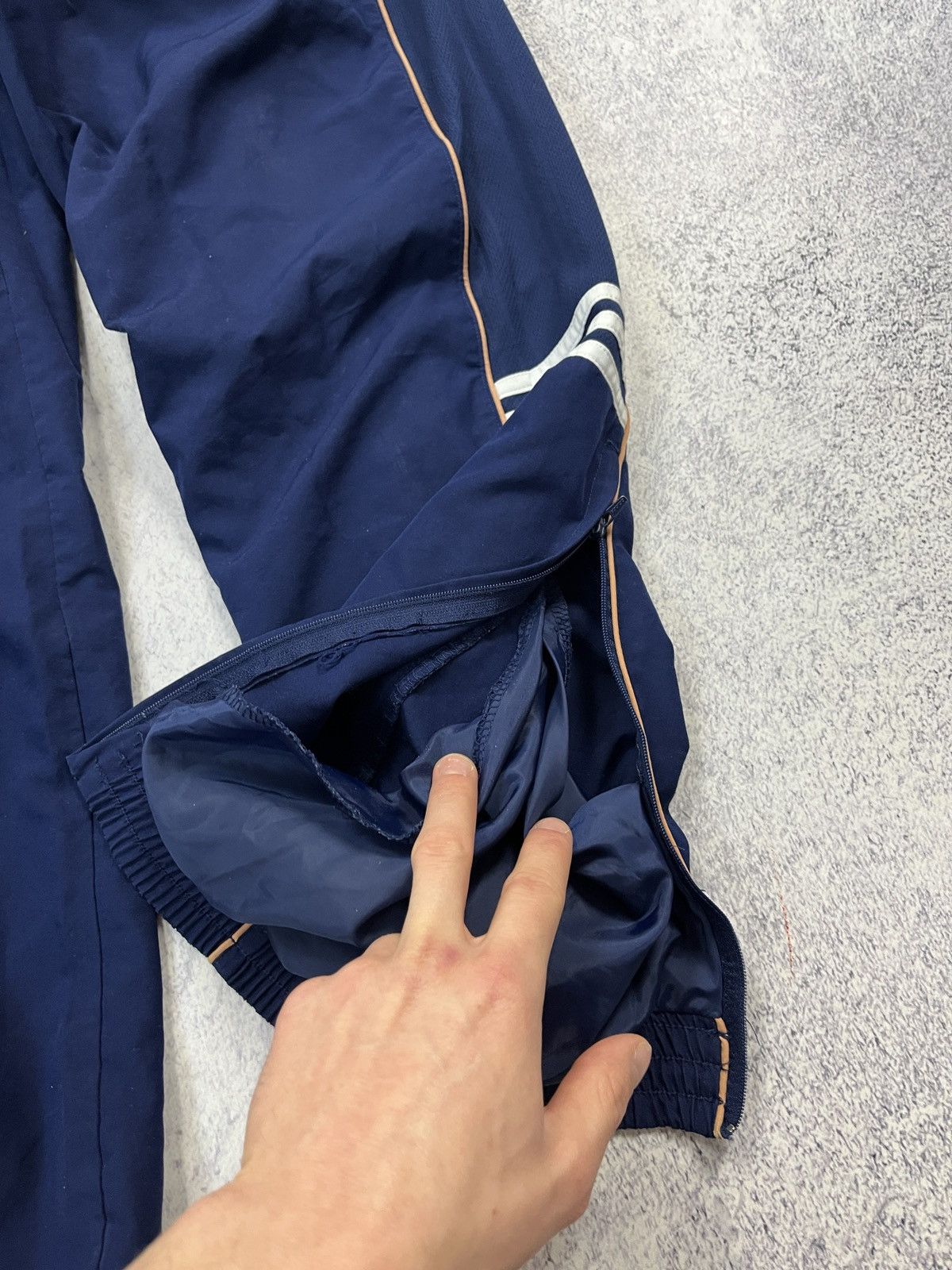 Adidas × Vintage Vintage Adidas Tottenham Nylon Drill Track Pants Rare 90’s Size US 34 / EU 50 - 16 Thumbnail
