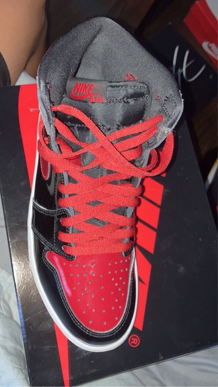 Jordan Brand Jordan 1 Patent Bred Size US 9 / EU 42 - 5 Thumbnail