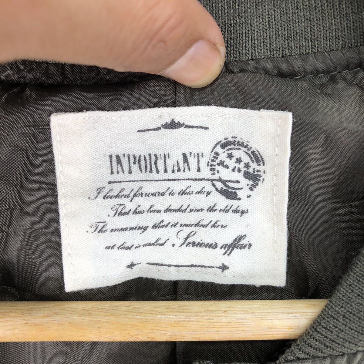 Japanese Brand Vintage Japanese Brand Spinkle Quilted Zipper Long Jacket Size US S / EU 44-46 / 1 - 15 Thumbnail