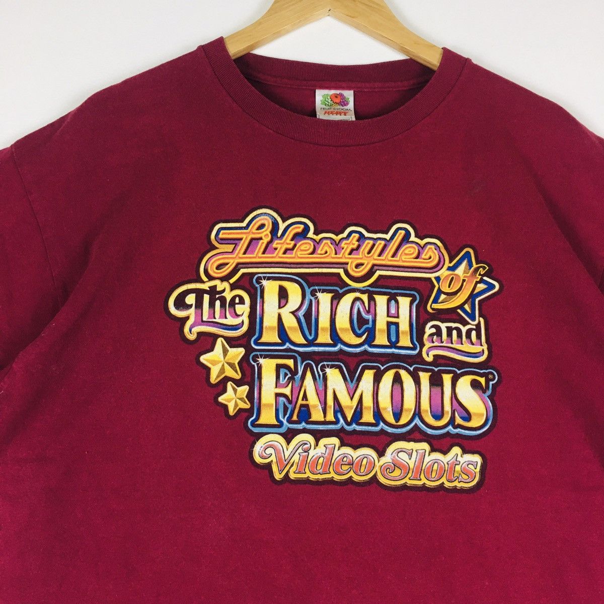 Fruit Of The Loom × Vintage Vintage Rich And Famous Video Slots Mega Jackpots Tee Size US L / EU 52-54 / 3 - 6 Thumbnail