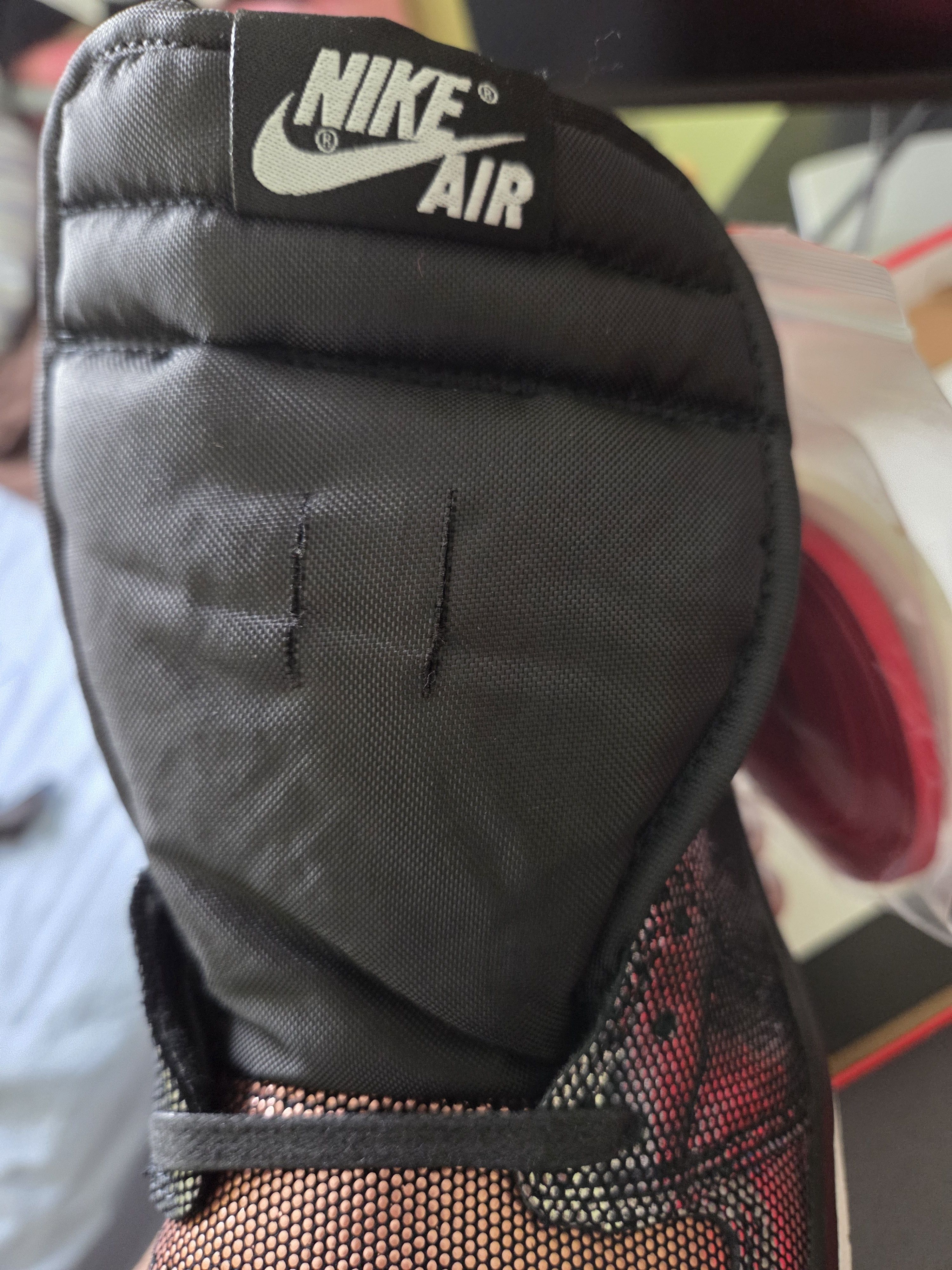 Nike Air Jordan 1 Hi OG 'Fearless' Size US 7 / IT 37 - 7 Thumbnail
