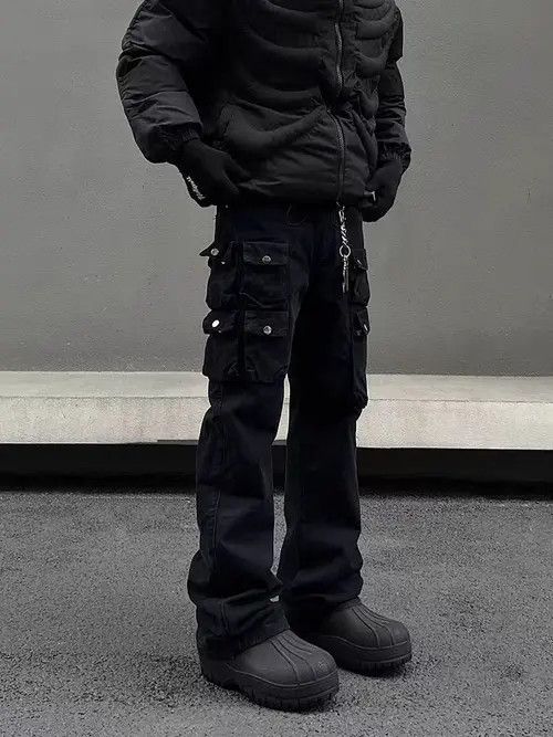 image of Street Retro Heavyweight Multi-Pocket Cargo Jeans in Black, Men's (Size 32)