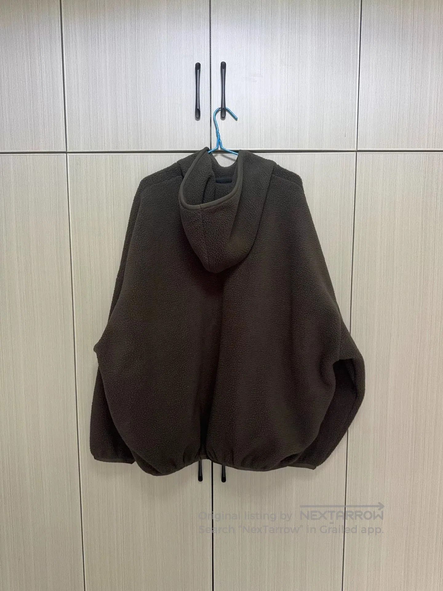 Other Essentials Heavyweight Fleece Sweatshirt. Size US L / EU 52-54 / 3 - 2 Thumbnail