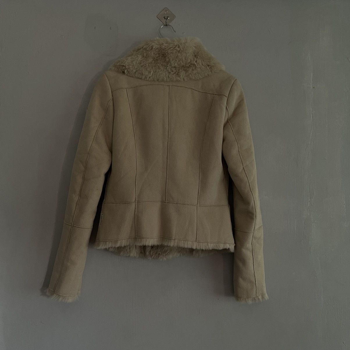 Giorgio Armani Armani Jeans Faux Fur Jacket Size XS / US 0-2 / IT 36-38 - 3 Thumbnail