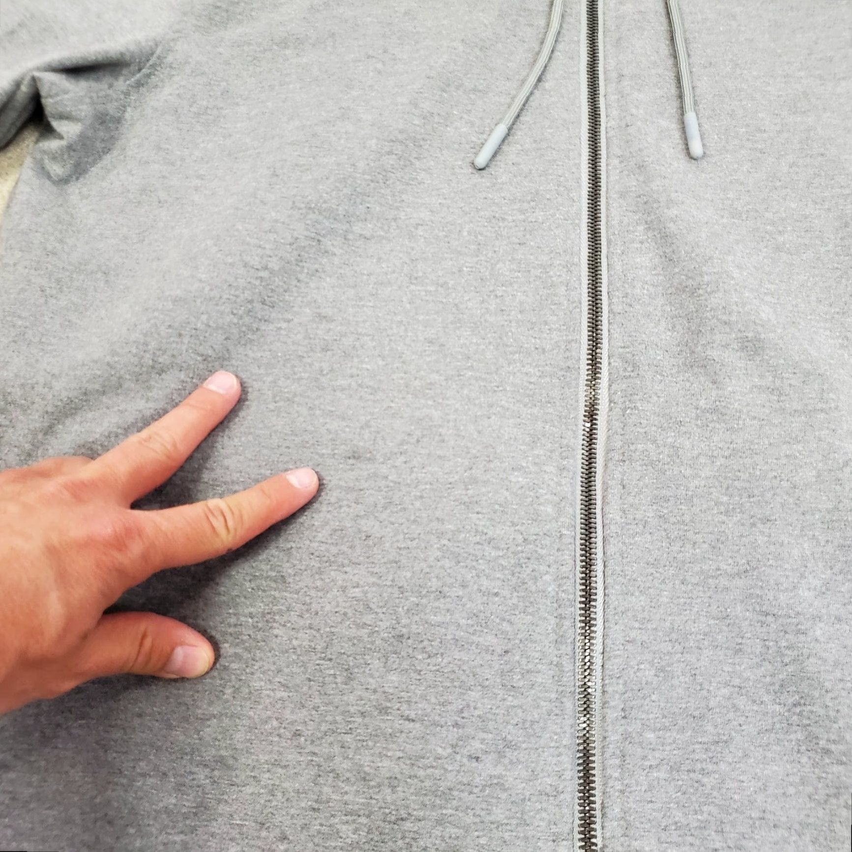 Cuts **Cuts Clothing Mens Large Gray Full Zip Hoodie Solid Casual Outdoor** User: Cuts Clothing Mens Large Gray Full Zip Hoodie Solid Casual Outdoor Size US L / EU 52-54 / 3 - 3 Thumbnail