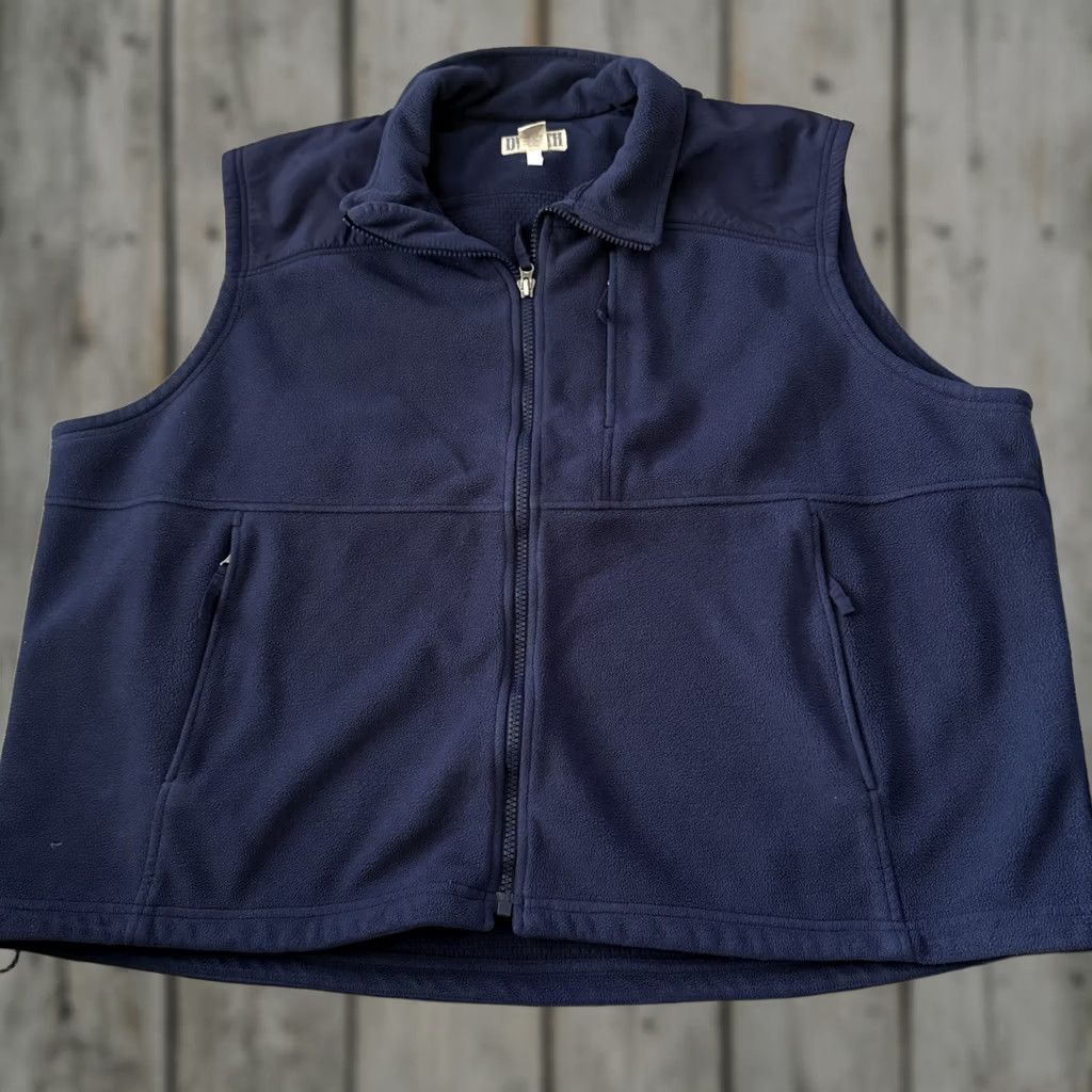 Duluth Trading Company Item Specifications: Material: 100% Polyester, Omni-Tech Size US XXL / EU 58 / 5 - 1 Thumbnail