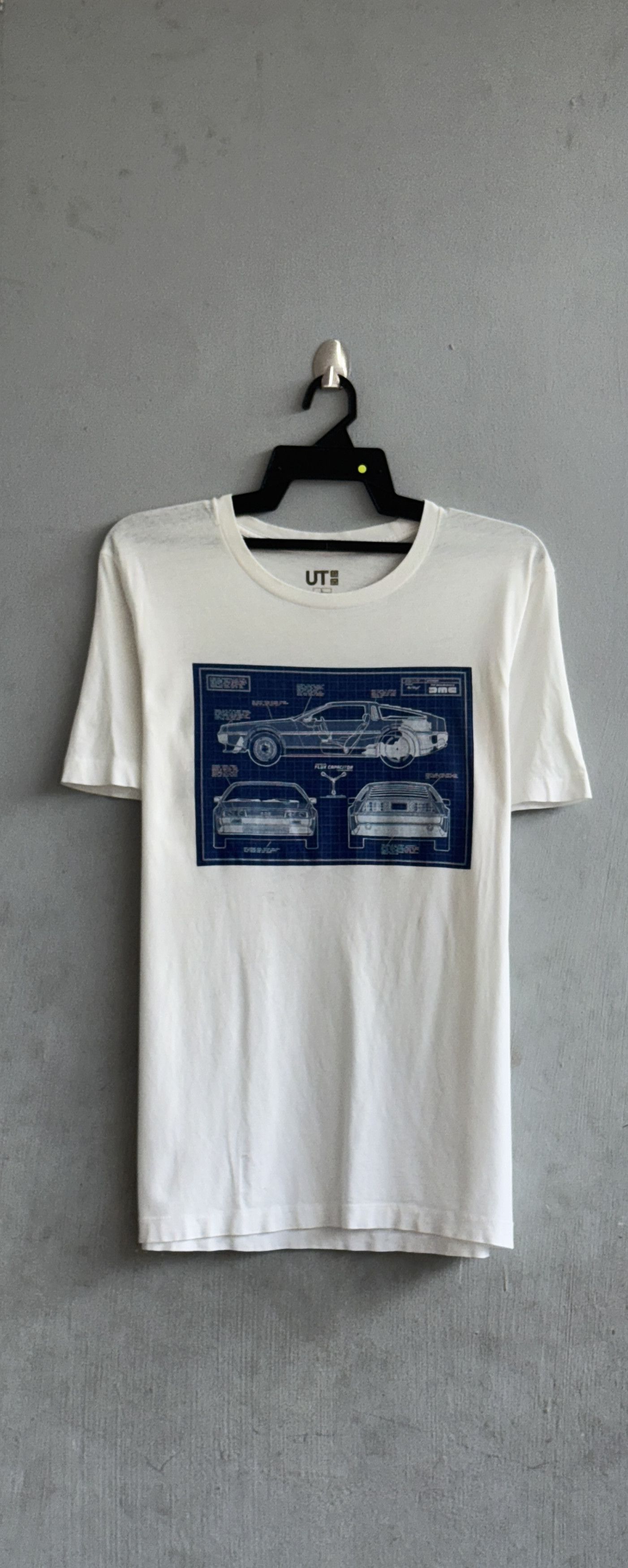Uniqlo Back To The Future Movie T-Shirt Size US M / EU 48-50 / 2 - 1 Thumbnail
