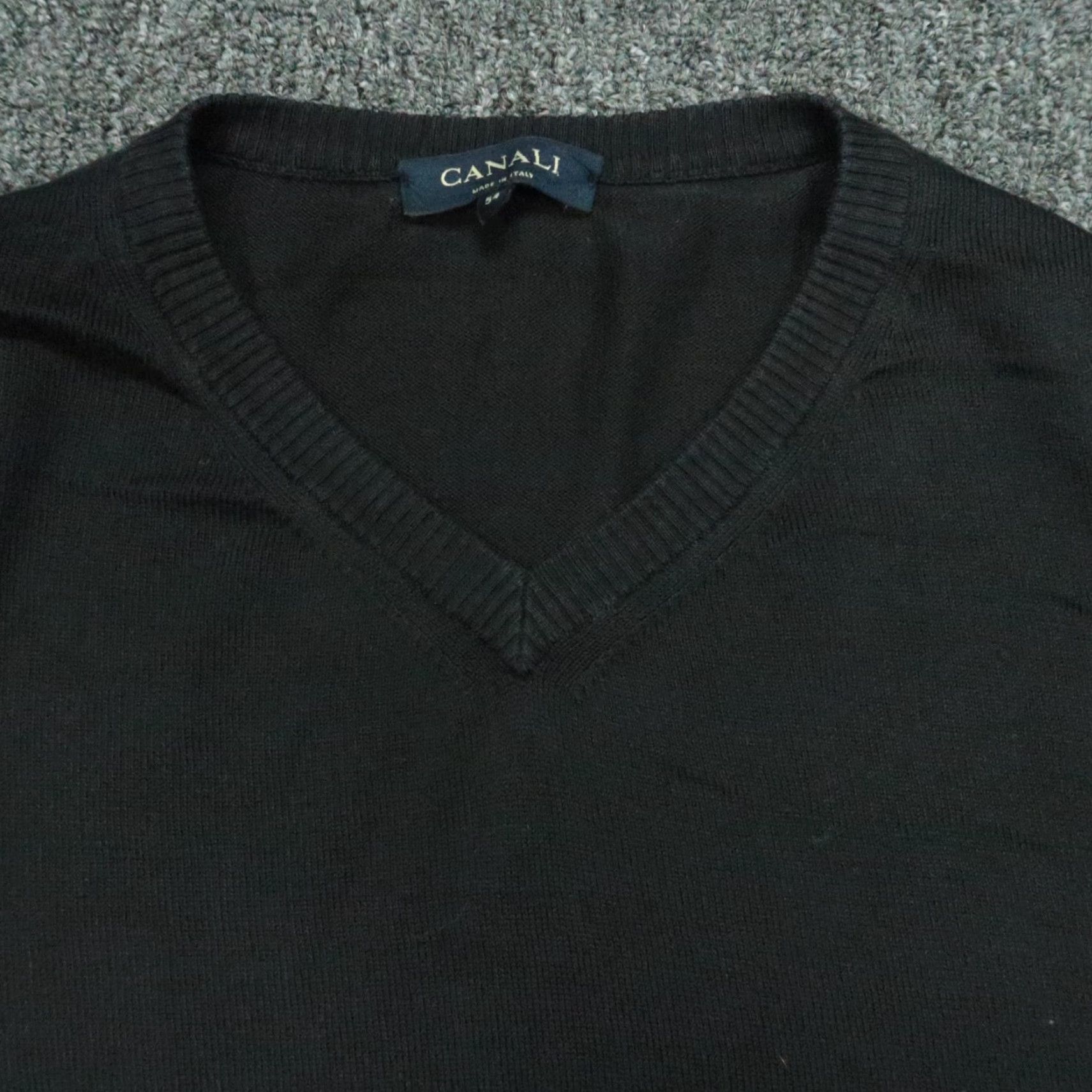 Canali VINTAGE Canali Sweater Men XL Black V-Neck Jumper Knit Pullover Size US XL / EU 56 / 4 - 2 Thumbnail