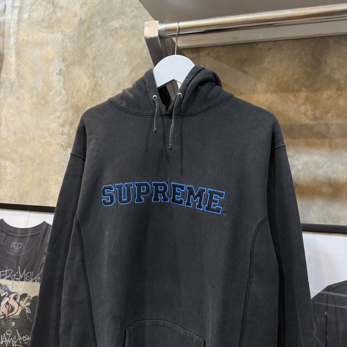Supreme Supreme Collegiate 00's Size US L / EU 52-54 / 3 - 2 Thumbnail