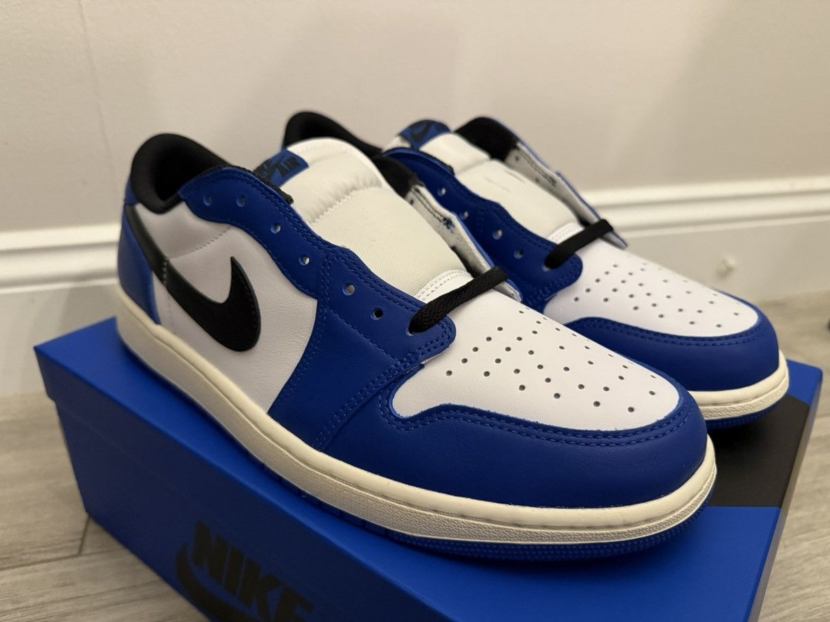 Jordan Brand Air Jordan 1 Retro Low OG White Black Game Royal Size 12 Size US 12 / EU 45 - 4 Thumbnail