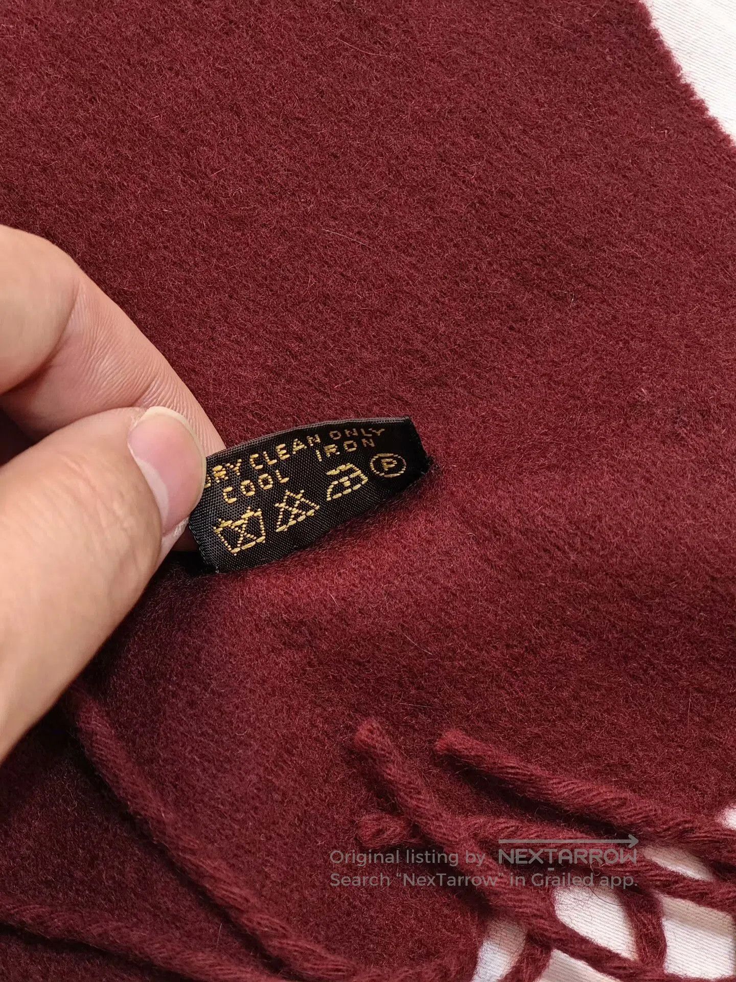 Loro Piana Loro Piana Cashmere Scarf in Burgundy. Size ONE SIZE - 4 Thumbnail