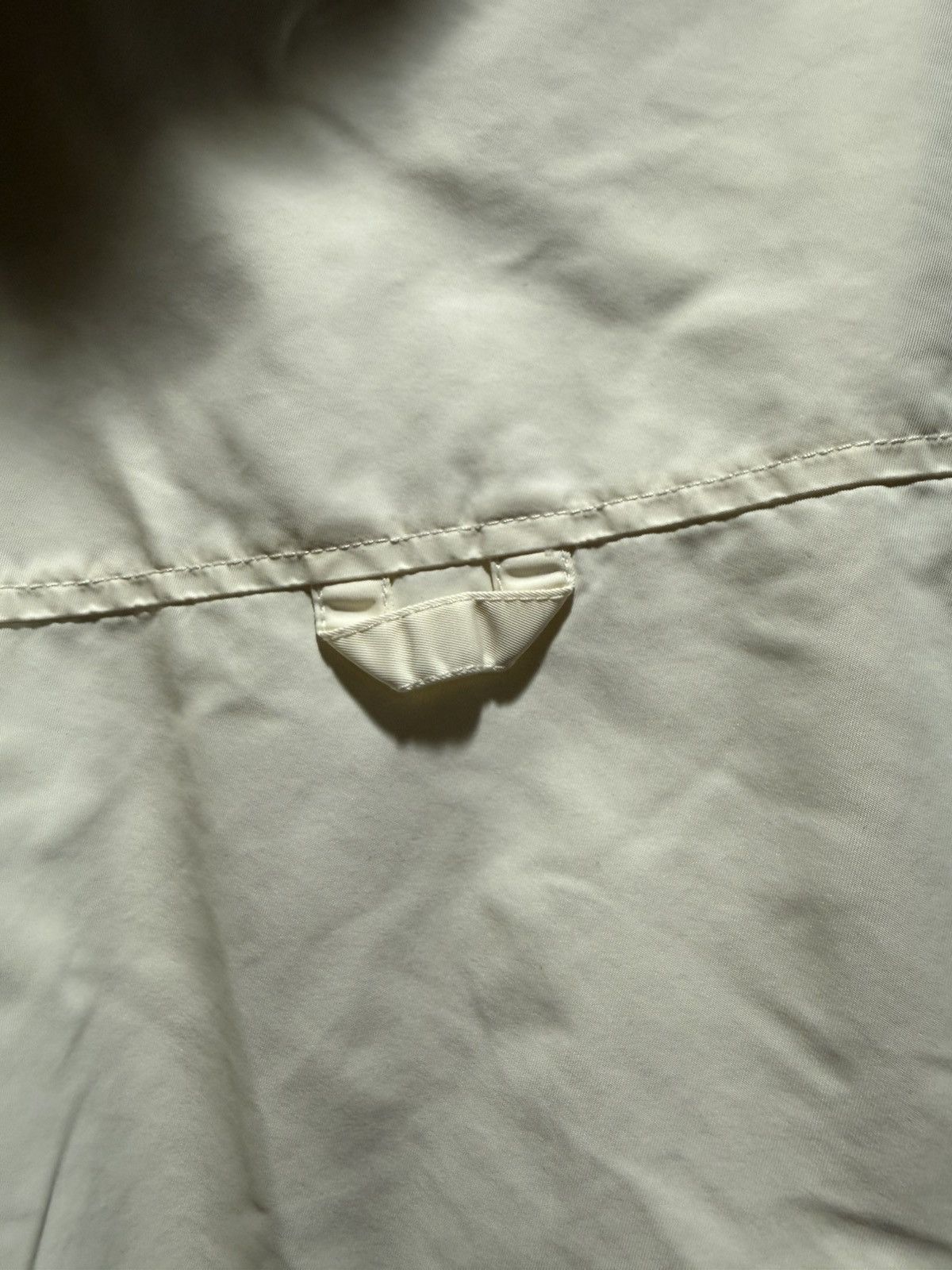 Louis Vuitton Louis Vuitton Staples White Monogram Reversible Windbreaker Size US S / EU 44-46 / 1 - 16 Thumbnail