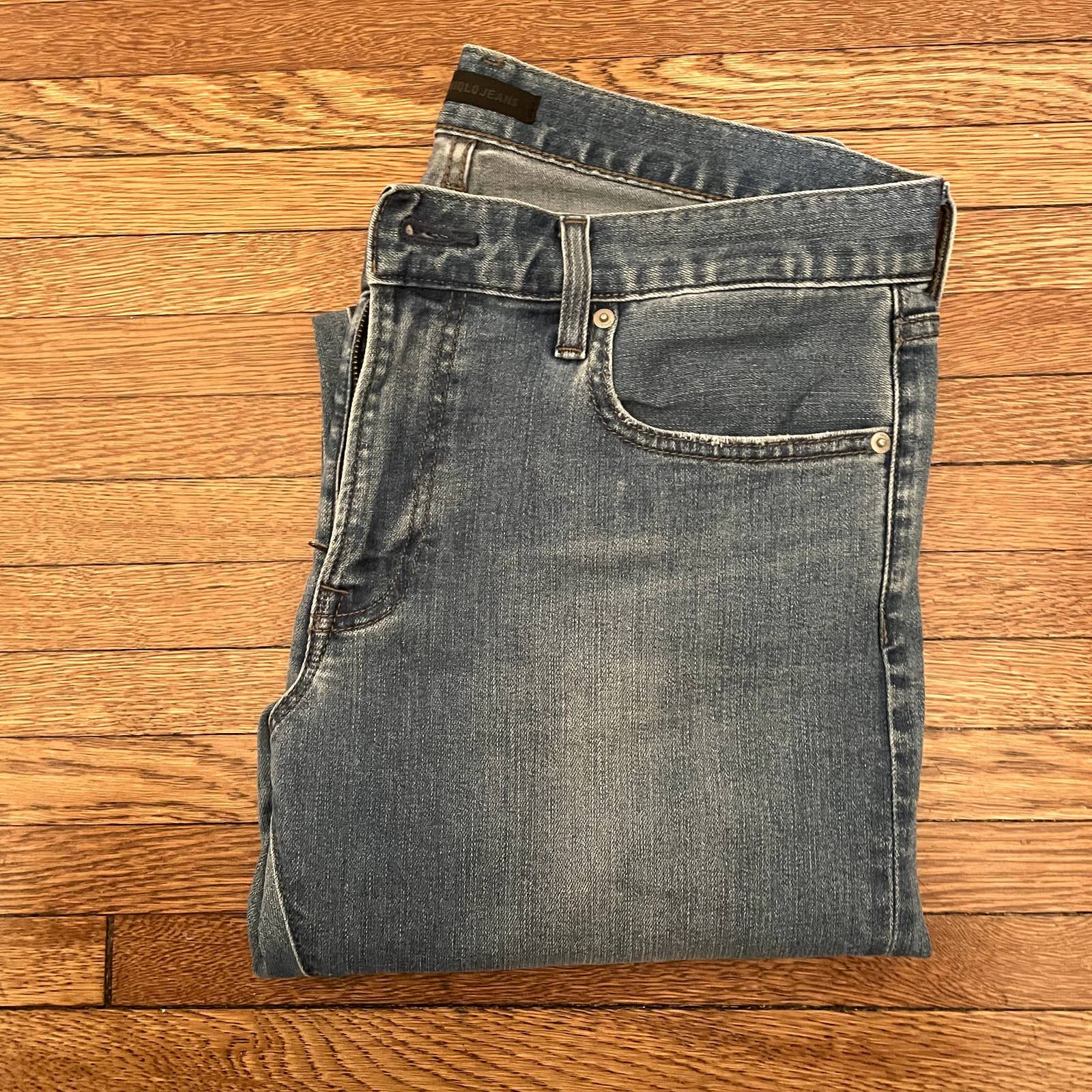 Uniqlo Uniqlo Stretch Denim Jeans Size 33 x 32 - Like New Size US 33 - 1 Thumbnail