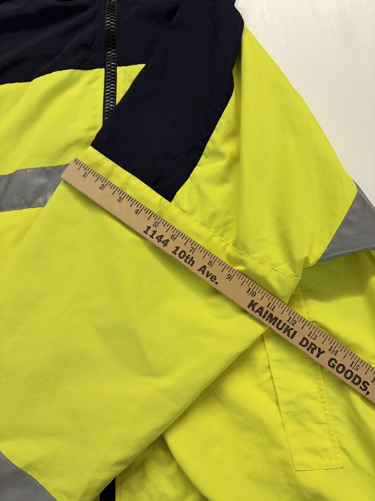 Vetements Vetements F/W19 Hi-Vis Anarchy Reflective Parka Size US XXL / EU 58 / 5 - 12 Thumbnail