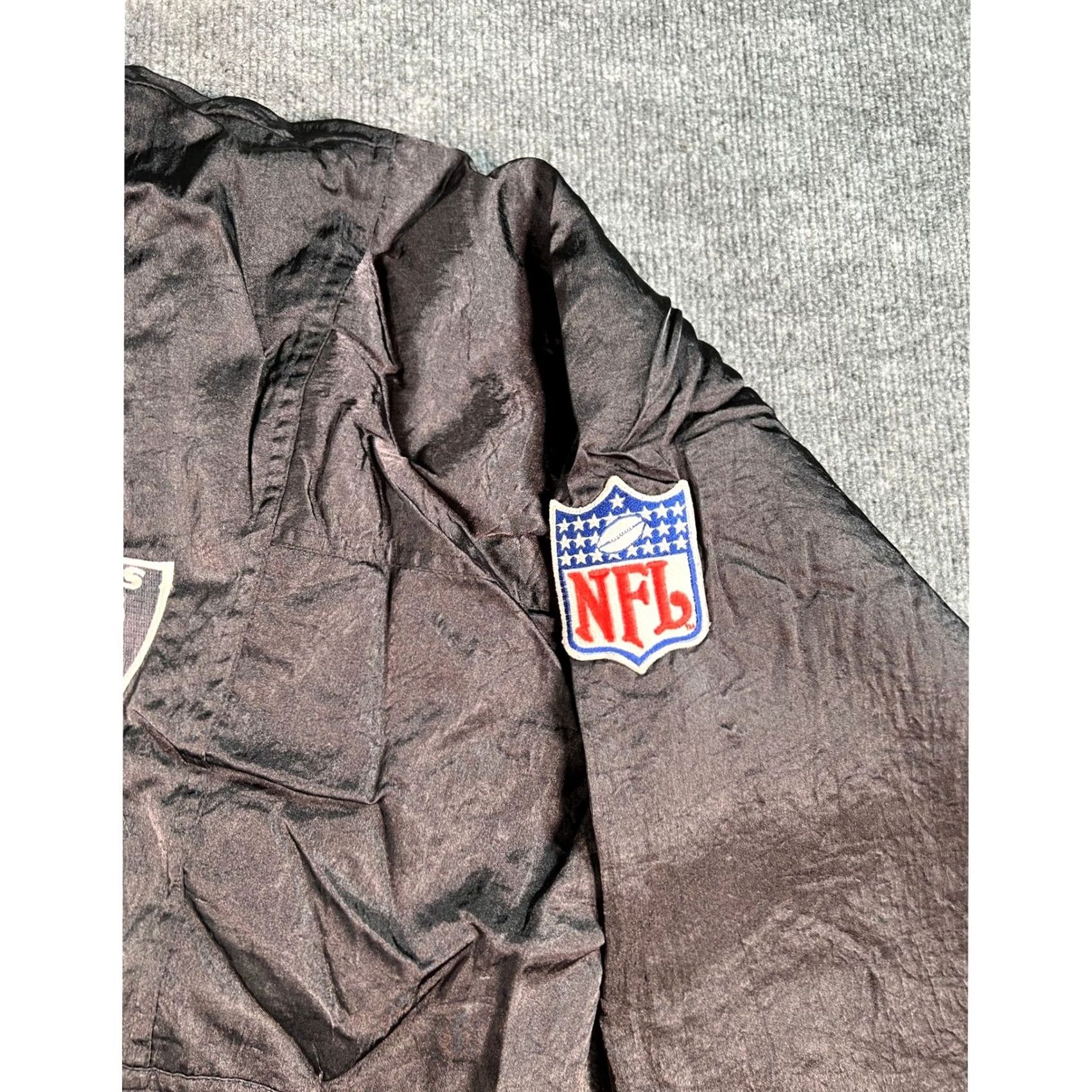 Vintage VINTAGE Apex One Raiders Jacket Mens Small Black 90s Windbreaker Quilted Lining Size US S / EU 44-46 / 1 - 5 Thumbnail