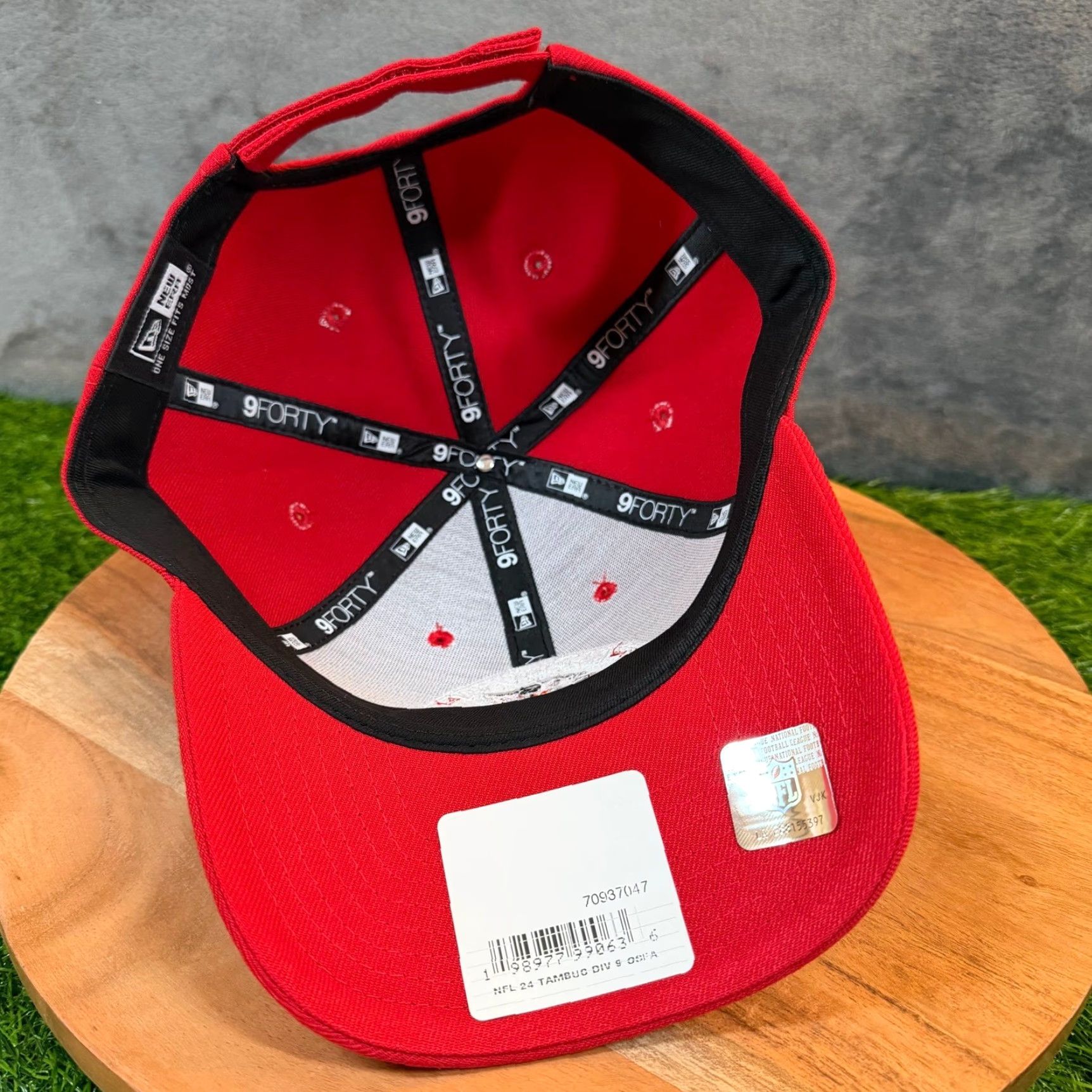 New Era VINTAGE? No. Size ONE SIZE - 5 Thumbnail