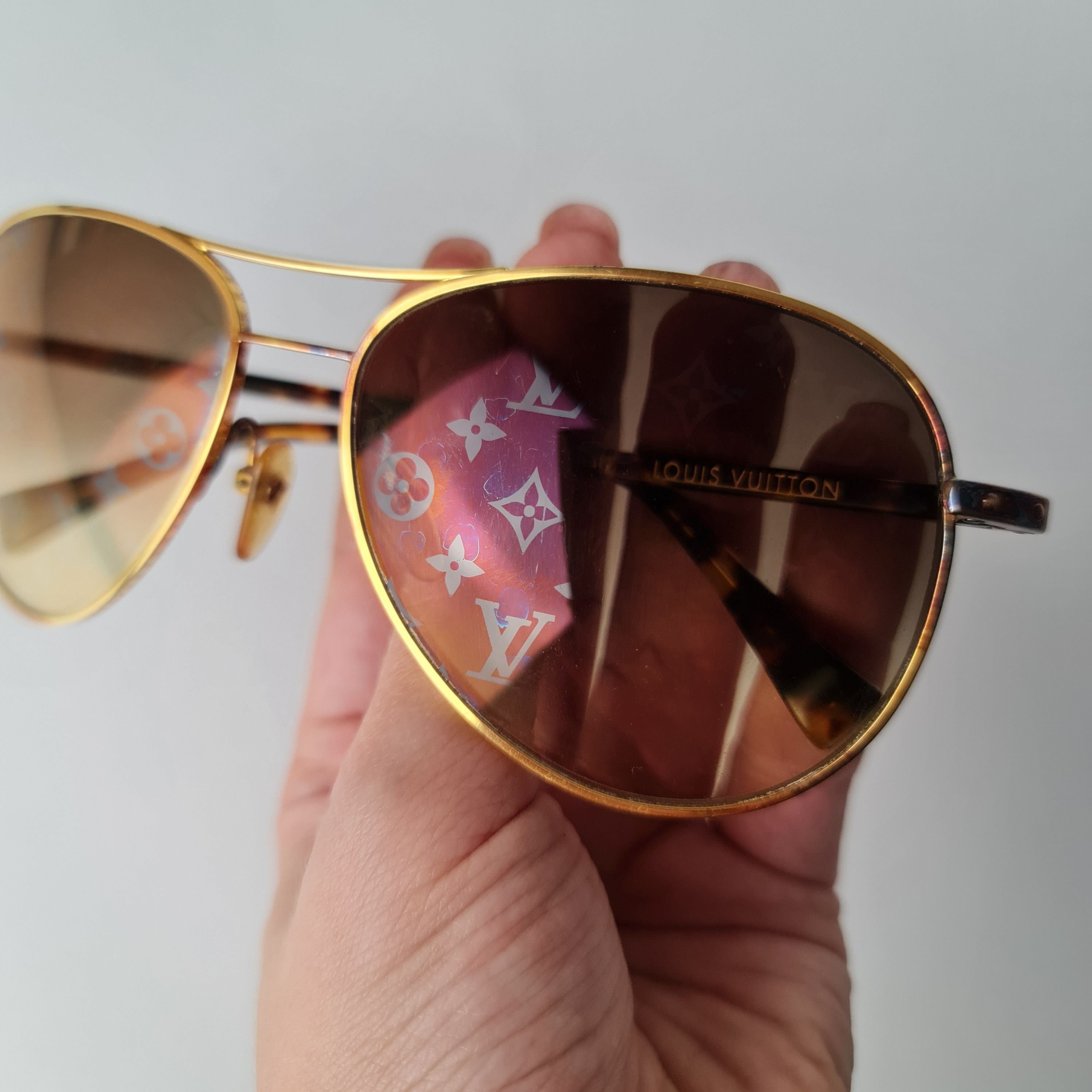 Louis Vuitton Louis Vuitton Goldtone Monogram Pilote Sunglasses Size ONE SIZE - 12 Thumbnail