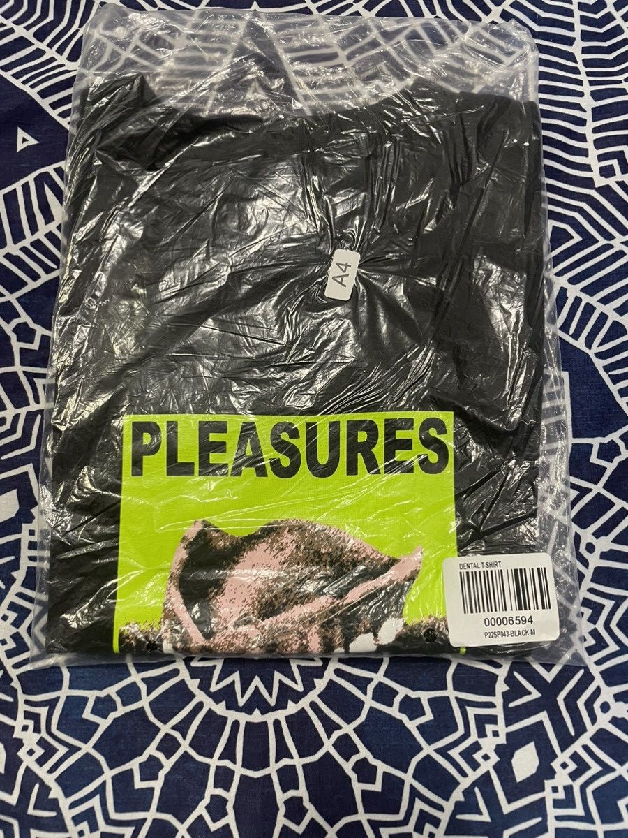 Pleasures Pleasures Dental Shirt Size US M / EU 48-50 / 2 - 1 Thumbnail