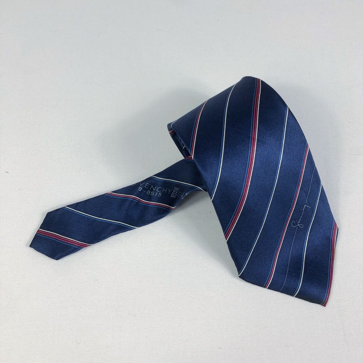 Givenchy Rare Vintage Givenchy Gentleman Silk Tie Size ONE SIZE - 11 Thumbnail