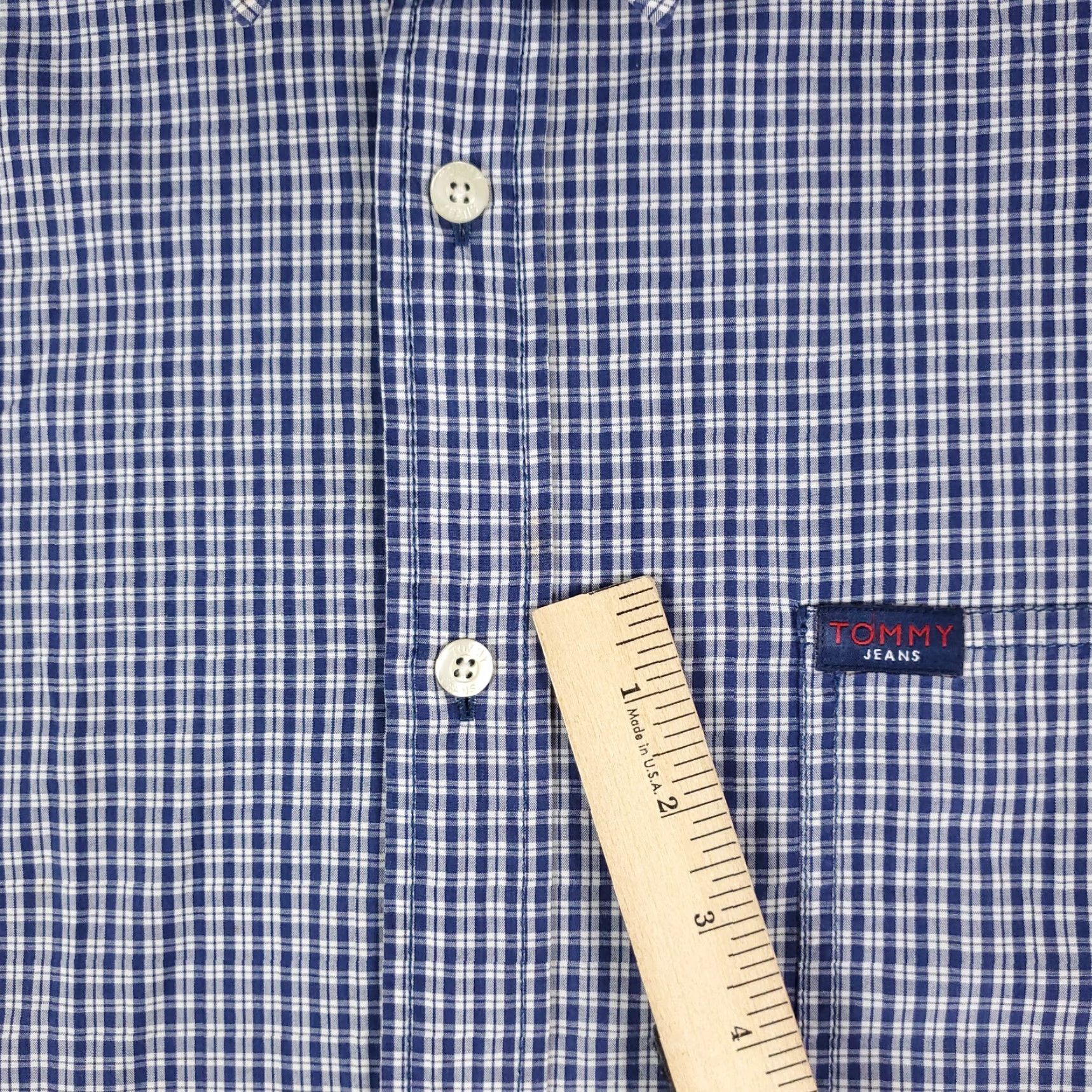 Tommy Hilfiger VINTAGE Tommy Hilfiger Shirt Mens XL Blue Plaid Casual Button-Up Short Sleeve, Regular Fit, Cotton, Button-Front, Classic American Style (Mens) Size US XL / EU 56 / 4 - 7 Thumbnail