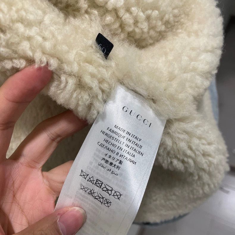 Gucci Gucci Denim Jacket with Fur Collar-2506 Size US L / EU 52-54 / 3 - 4 Thumbnail