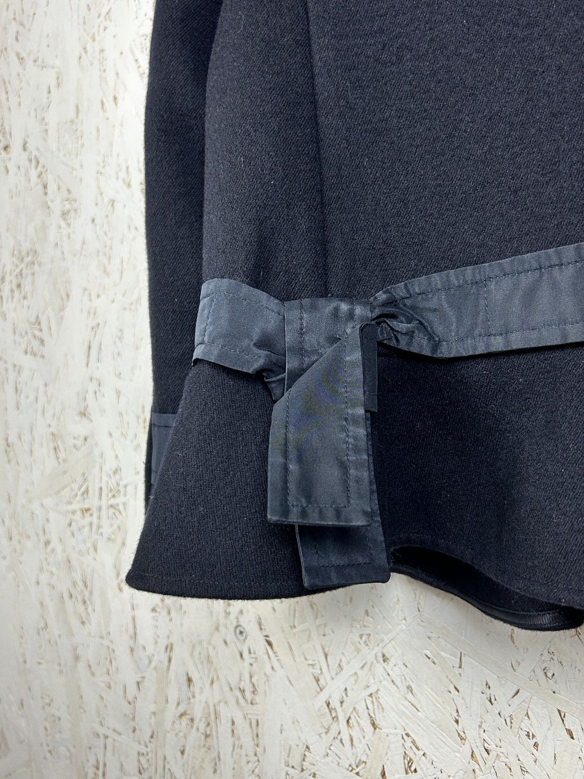 Prada 00s Vintage Prada Black Lana Wool Pea Coat 2008 Size 44 Size M / US 6-8 / IT 42-44 - 8 Thumbnail