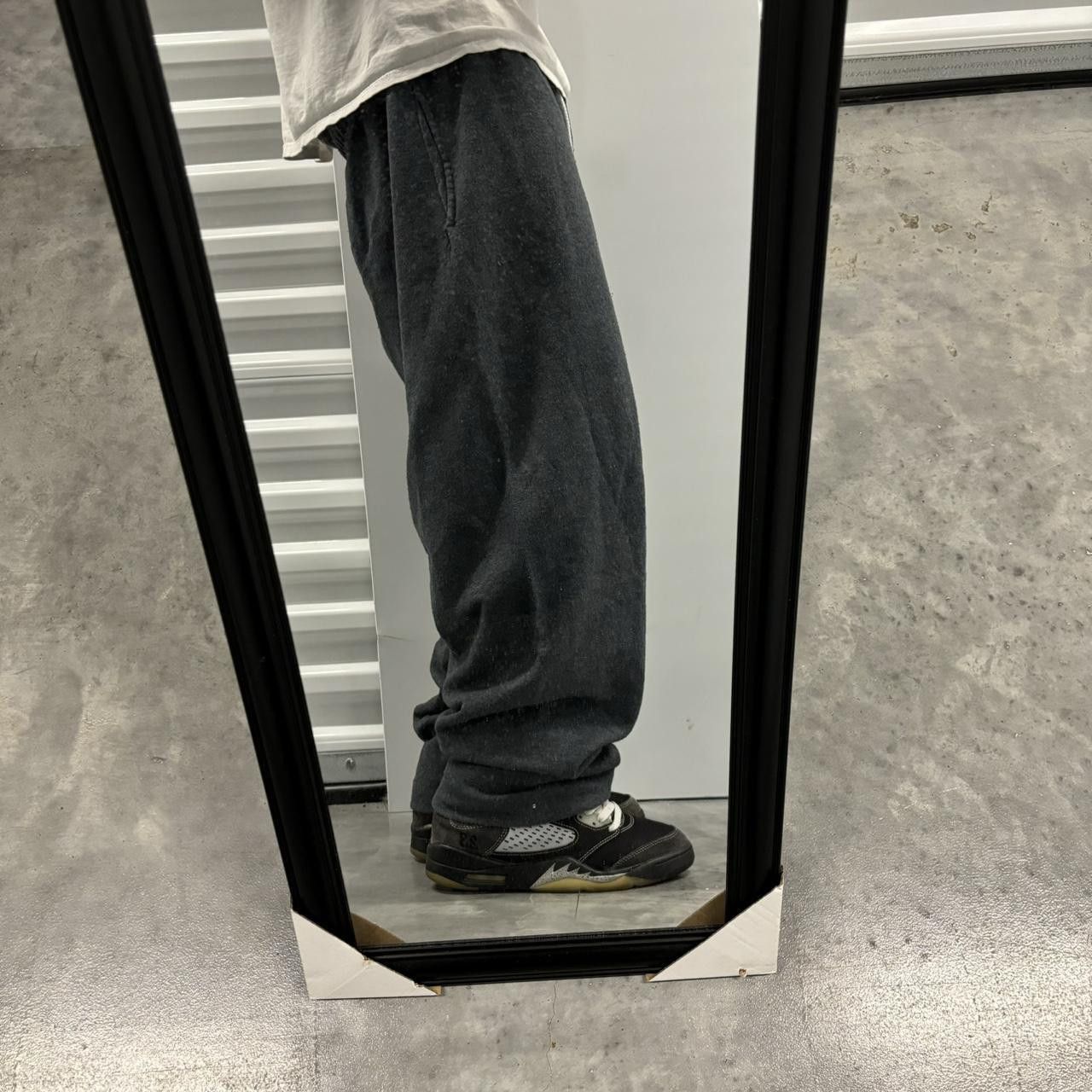Japanese Brand × Vintage Crazy Vintage Y2K/2000s Dark Grey Skater Essential Sweatpants! Size US 34 / EU 50 - 2 Thumbnail