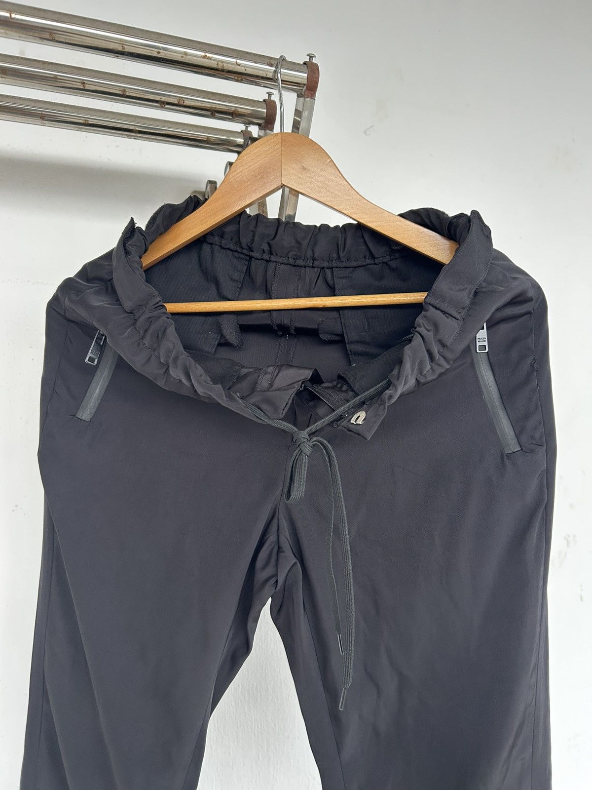 Prada Prada Garbadine Nylon Trousers Size US 34 / EU 50 - 6 Thumbnail