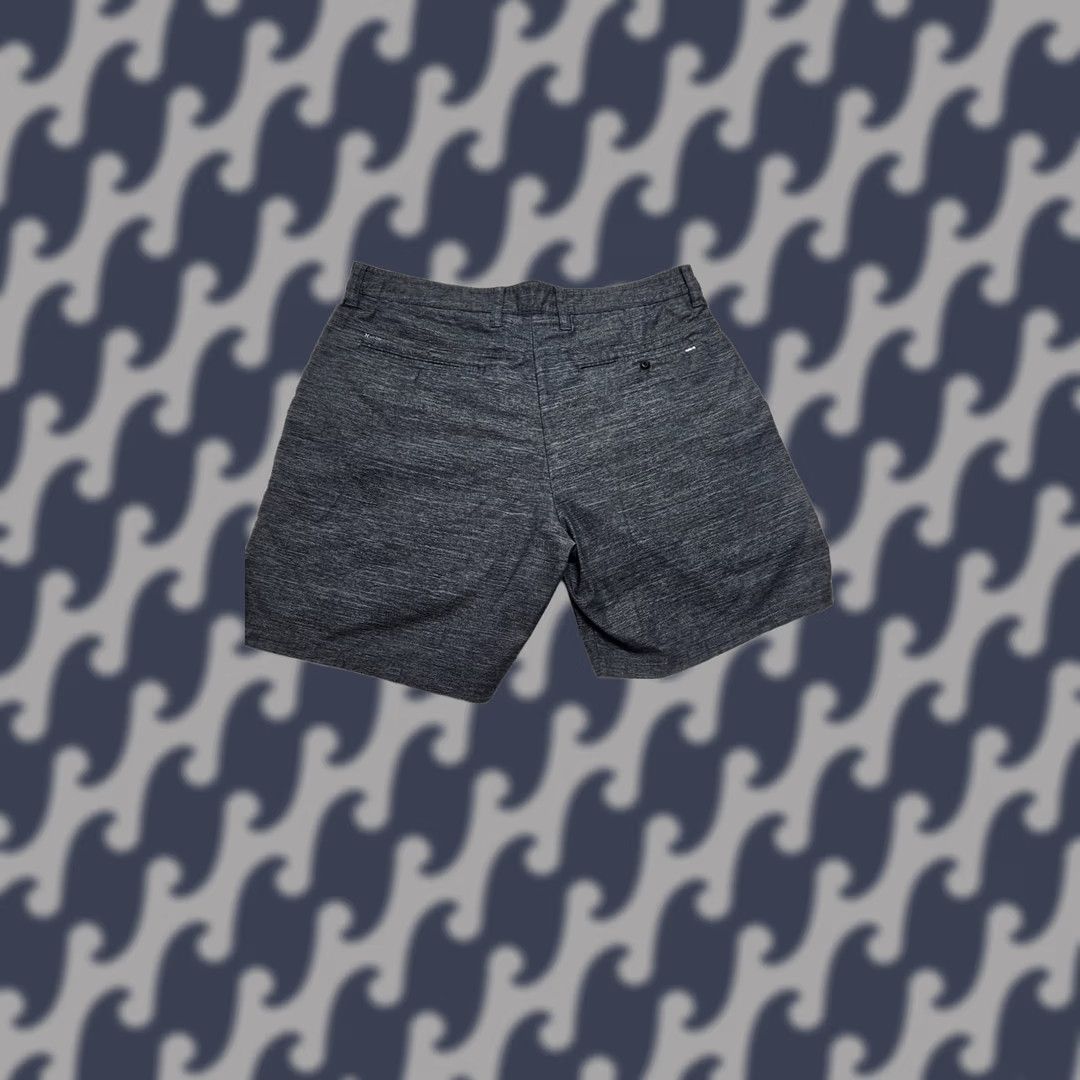 Hurley Hurley Men’s Hybrid Walk Shorts Charcoal Gray Chino Zip Pockets 34 Regular 4-Way Stretch Water Repellent Comfort Waistband Size US 36 / EU 52 - 1 Thumbnail