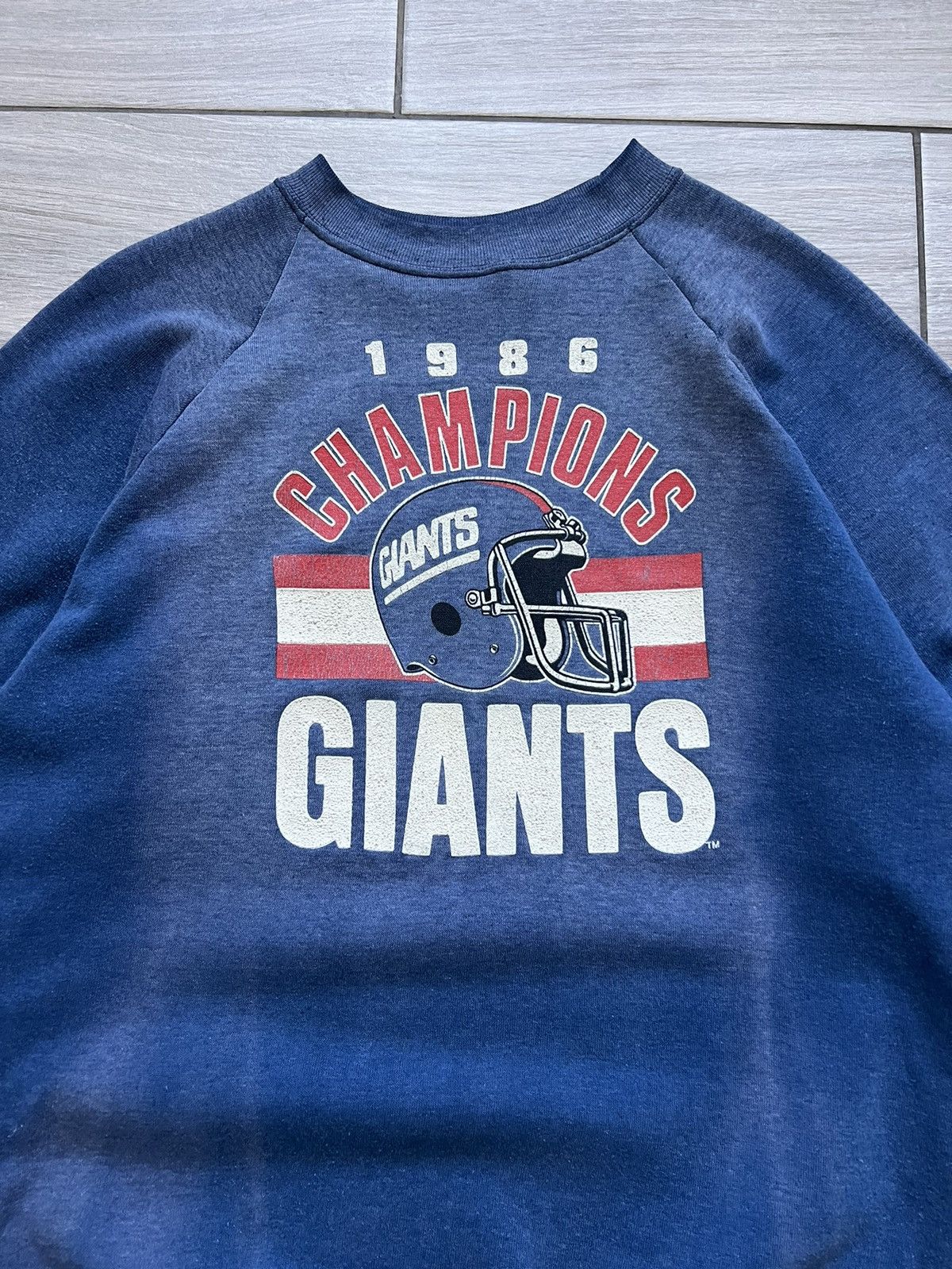 NFL Vintage 1986 Faded New York Giants NFL Super Sweatshirt Size US M / EU 48-50 / 2 - 4 Thumbnail