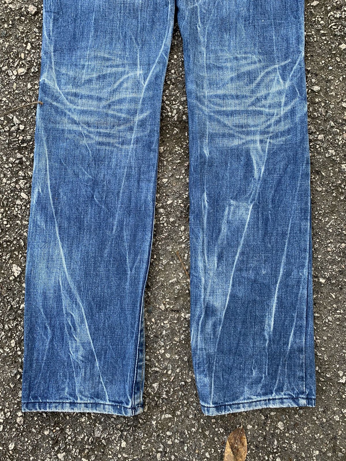 If Six Was Nine × Le Grande Bleu (L.G.B.) RED PEPPER JAPANES FADED & RUSTY PUNK STYLE DISTRESSED DENIM Size US 34 / EU 50 - 8 Thumbnail