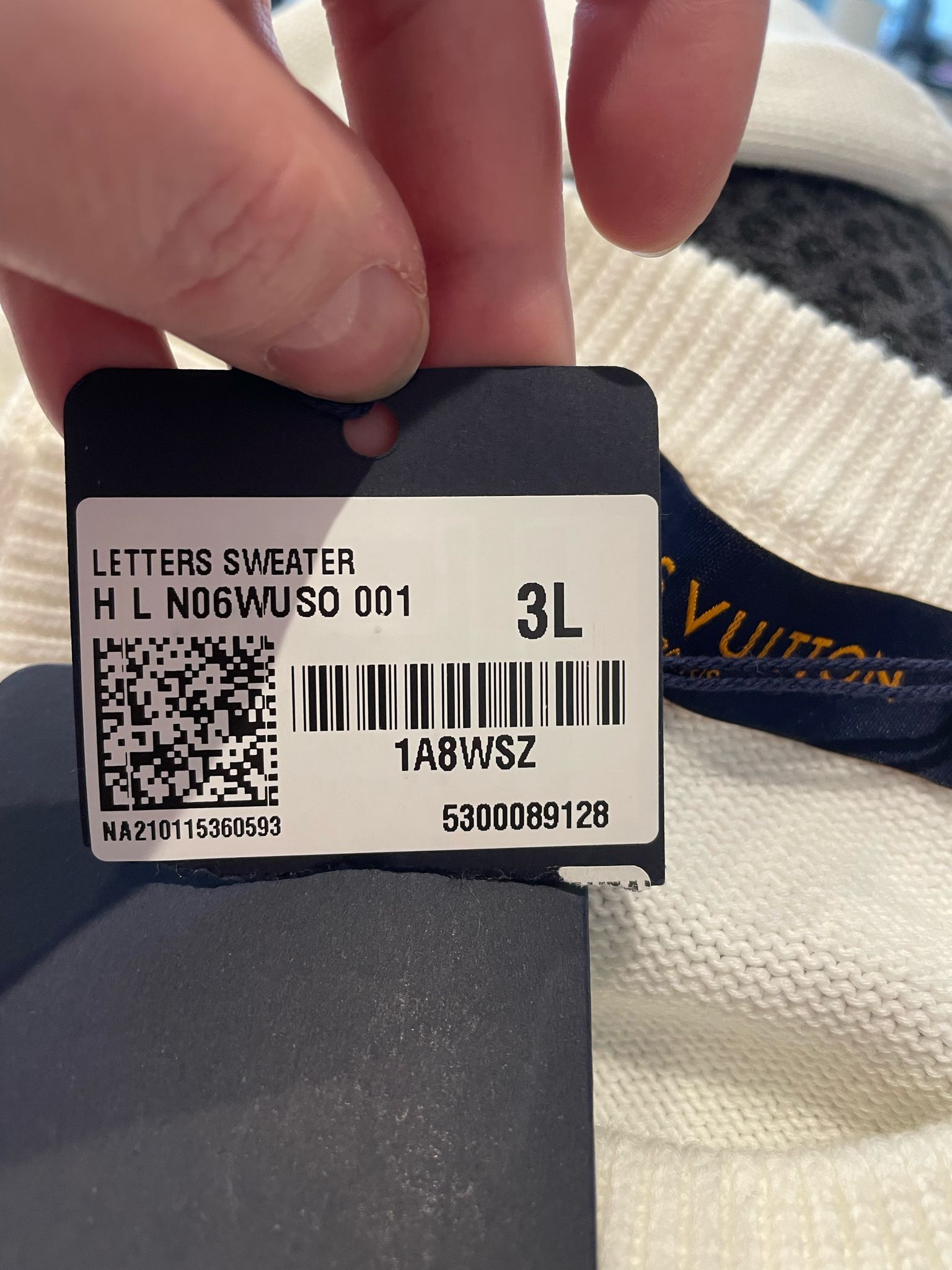 Louis Vuitton Louis Vuitton Letters Sweater Size US XXL / EU 58 / 5 - 10 Thumbnail