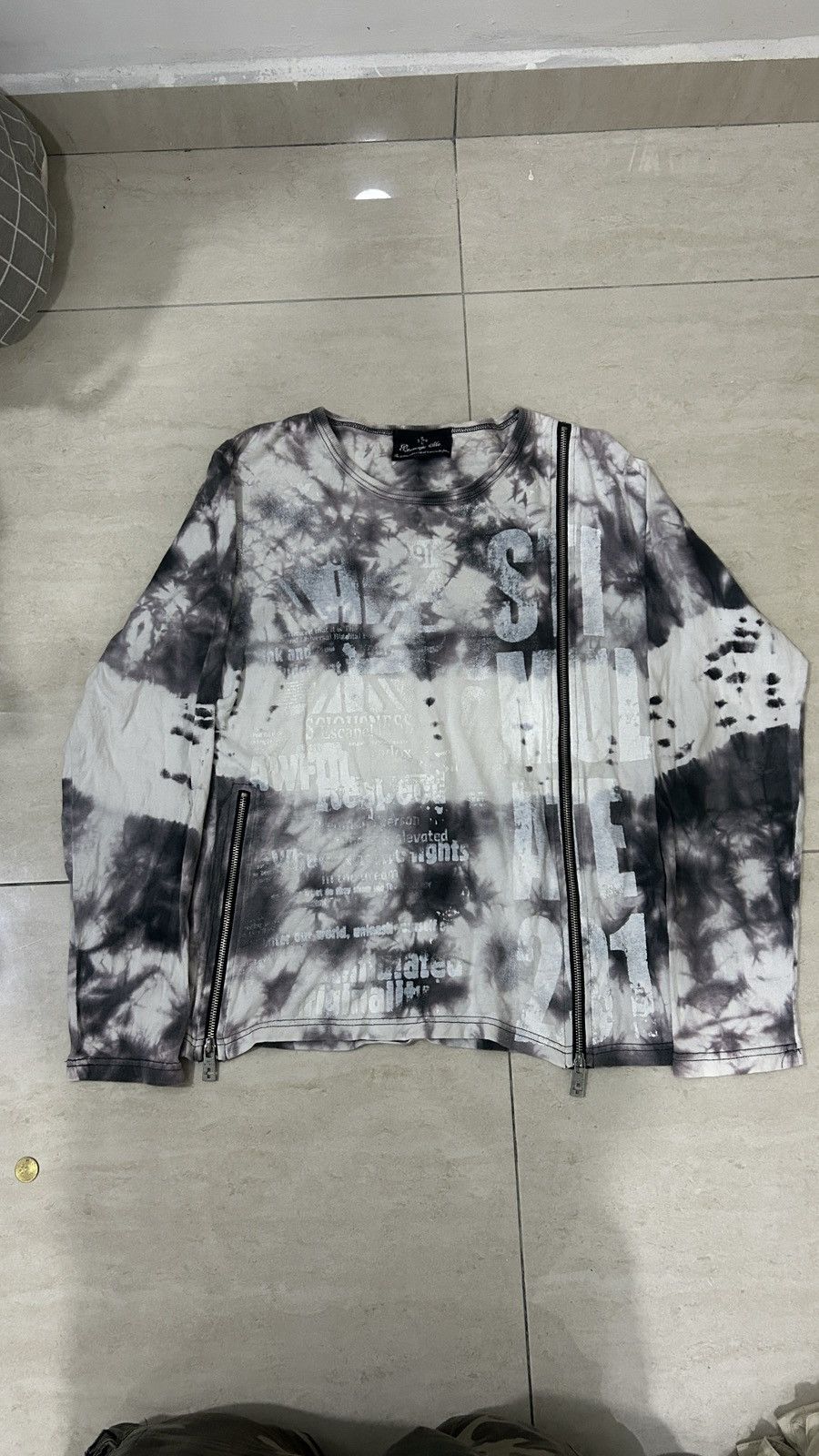 BERNINGS SHO Bernings Sho Acid wash Poem with Zipper Longsleeve Size US M / EU 48-50 / 2 - 8 Thumbnail