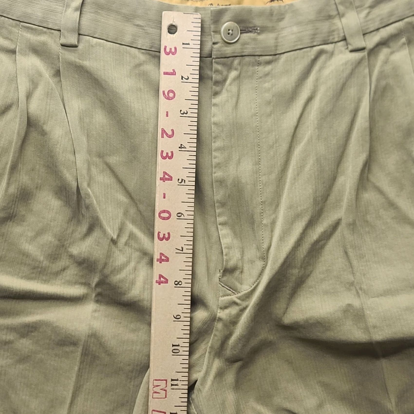 Tommy Bahama Tommy Bahama Shorts Mens 36 Regular Fit Silk Bamboo Rayon Beach Casual Beige Solid Front Pockets Size US 36 / EU 52 - 4 Thumbnail