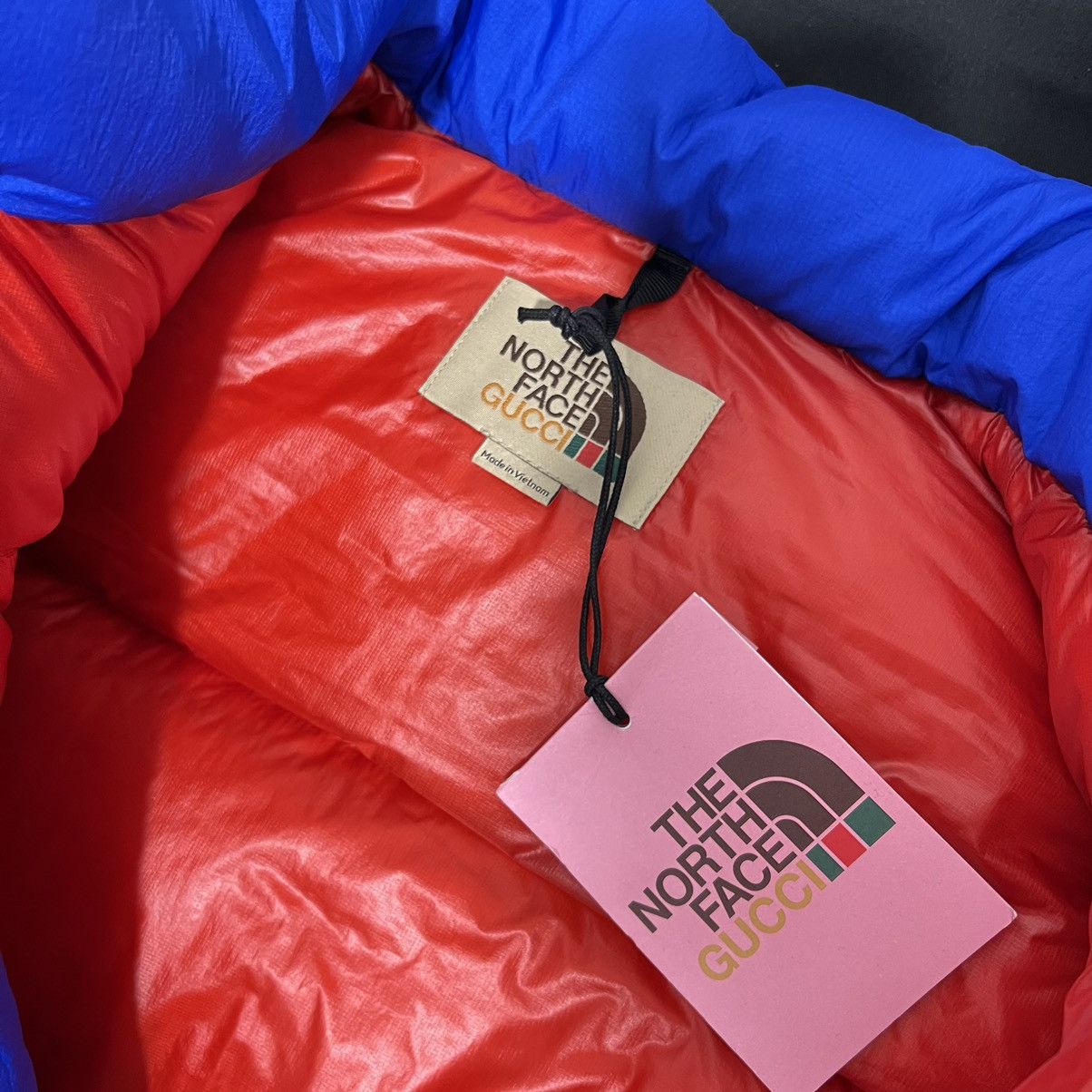Gucci × The North Face Gucci X North Face Puffer Vest in XL Size US XL / EU 56 / 4 - 4 Thumbnail