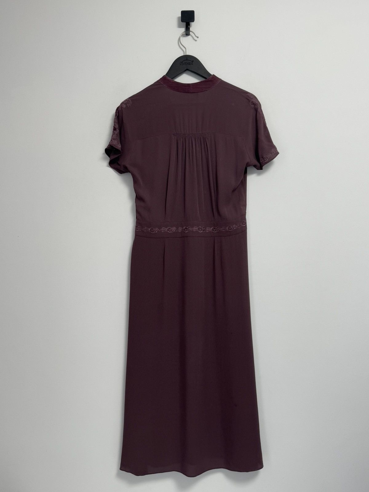 Laura Ashley Vintage Laura Ashley Embroidered Crepe Tea Dress in Mauve Size L / US 10 / IT 46 - 9 Thumbnail