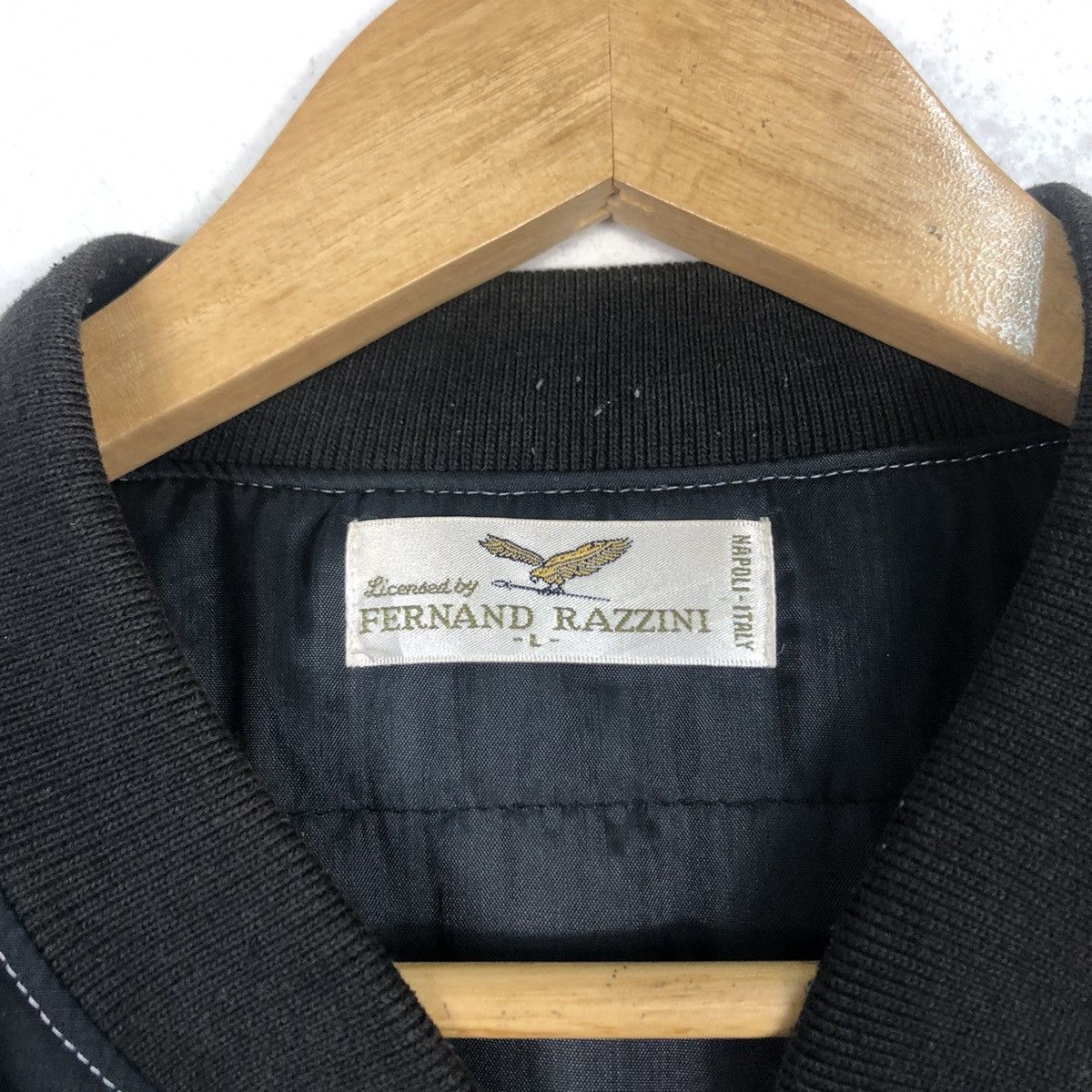 Vintage Vintage Italy Jacket Rare Streetwear Design Large #A1 Size US L / EU 52-54 / 3 - 15 Thumbnail