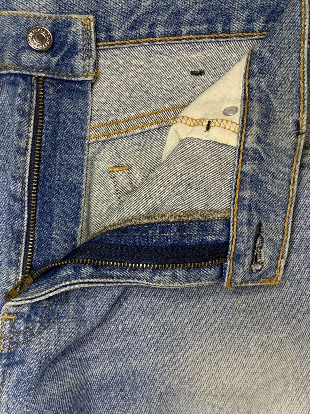 Levi's Vintage 90s Levis 517 Bootcut Blue Denim Style Jeans Size US 35 - 9 Thumbnail