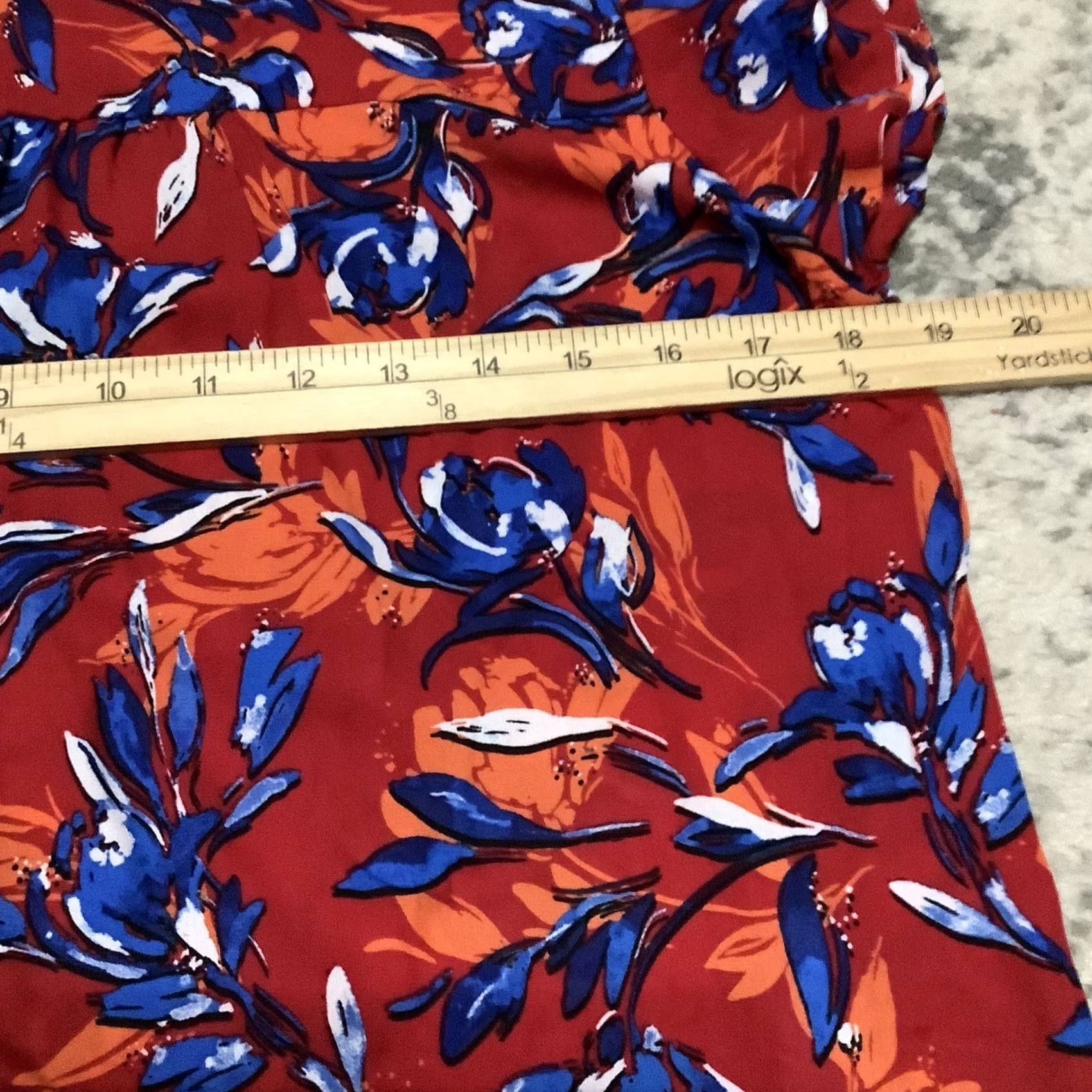 Vintage Pioneer Woman Blouse Top Tunic M Red Floral Applique Short Flutter Sleeve V-Neck Pullover Chiffon Polyester Lightweight Casual Women's shirts Size M / US 6-8 / IT 42-44 - 5 Thumbnail