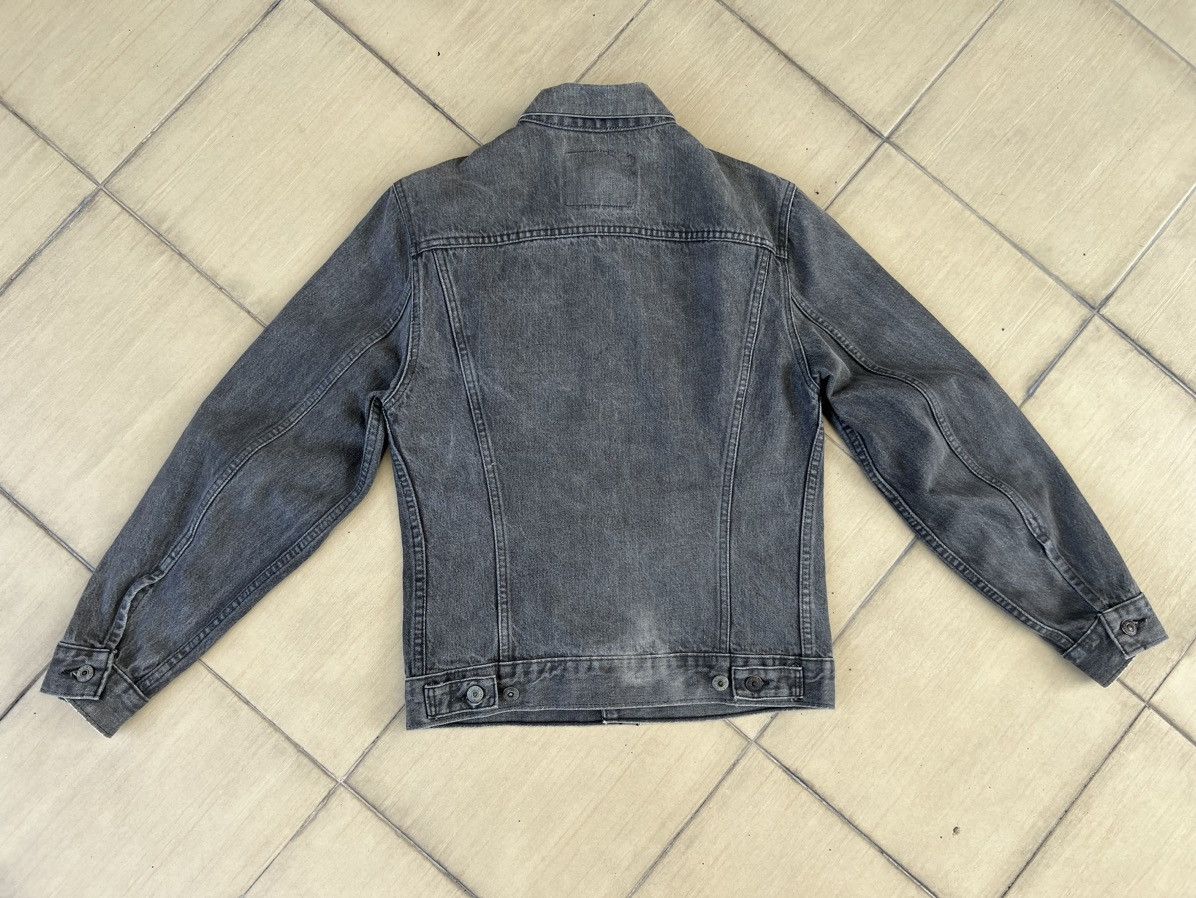 Levi's Vintage 80s Levi’s 75505 Faded Black Denim Trucker Jacket Size US S / EU 44-46 / 1 - 19 Thumbnail