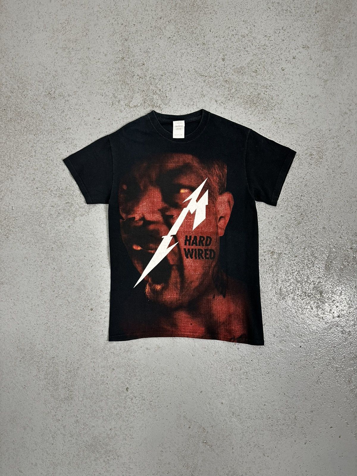 Band Tees 00s Metallica Hard Wired Gildan Rock T-Shirt Size US S / EU 44-46 / 1 - 1 Thumbnail