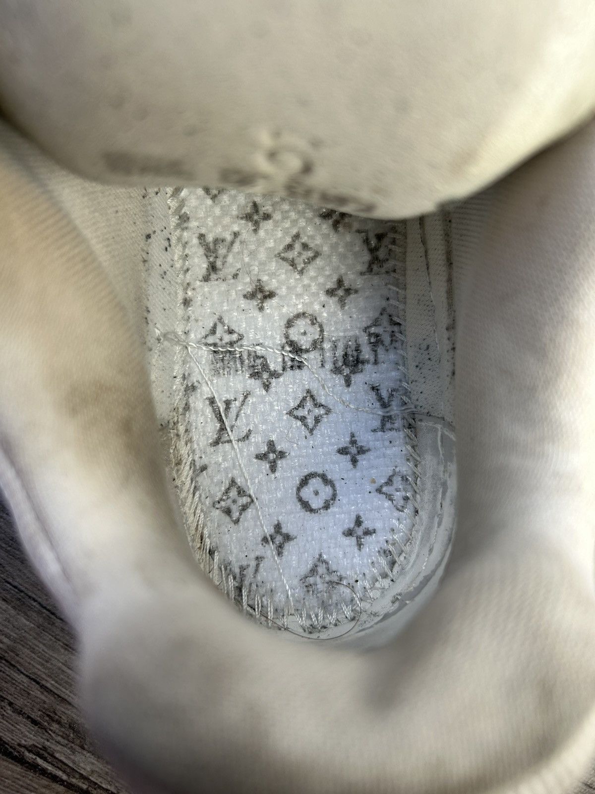 Louis Vuitton Louis Vuitton LV Trainer Sneakers Size US 5.5 / EU 38 - 11 Thumbnail
