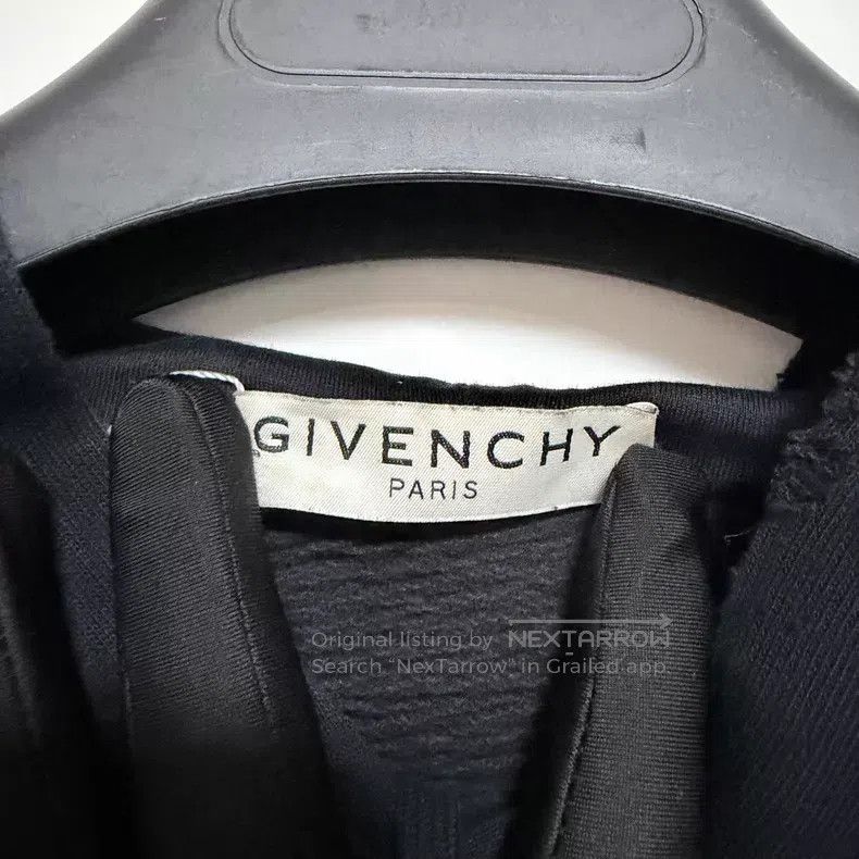 Givenchy Givenchy Metal Hole Vintage Oversized Hooded Sweatshirt, B Size US M / EU 48-50 / 2 - 3 Thumbnail