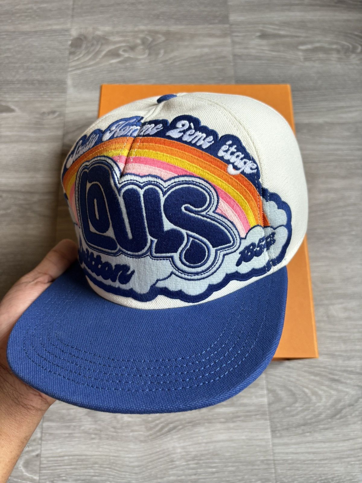 Louis Vuitton Louis Vuitton Rainbow Logo Hat SS23 Size ONE SIZE - 5 Thumbnail