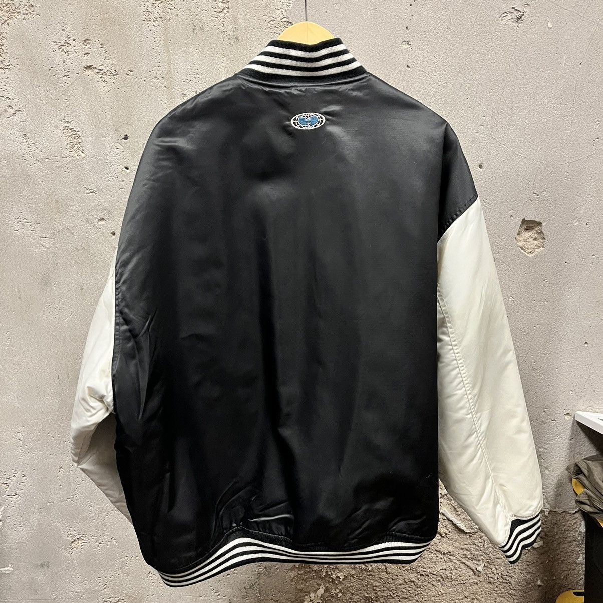 Vintage × Wu-Tang Clan Vintage 90s WuWear Varsity Puffer Coat 2XL Wu Tang Clan Size US XXL / EU 58 / 5 - 6 Thumbnail