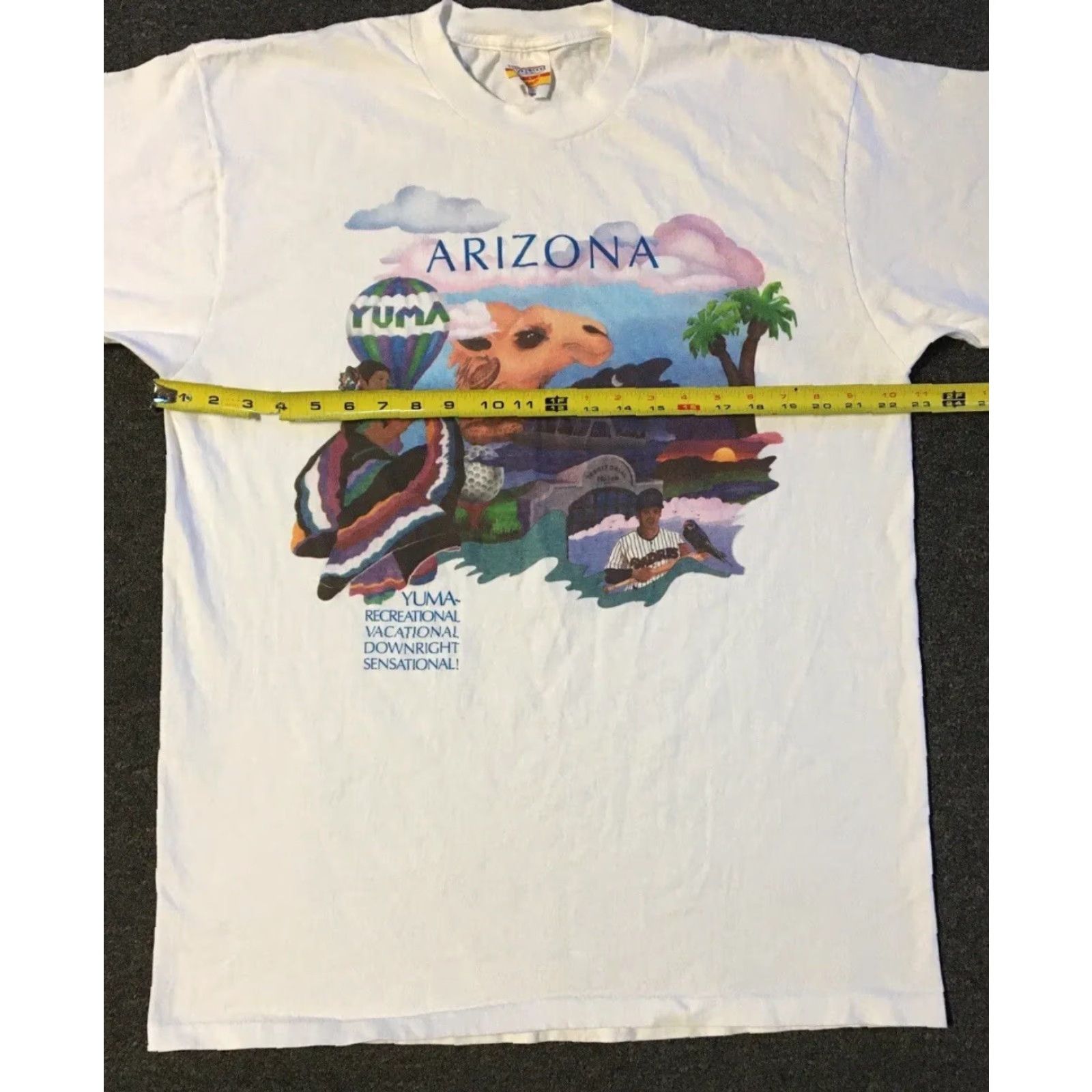 Vintage VINTAGE 90s Yuma Arizona Shirt XL White T-Shirt Men Short Sleeve Camel Art Sun Palm Trees Beach Animals College Grunge USA 80s 90s Commanders? Size US XL / EU 56 / 4 - 5 Thumbnail
