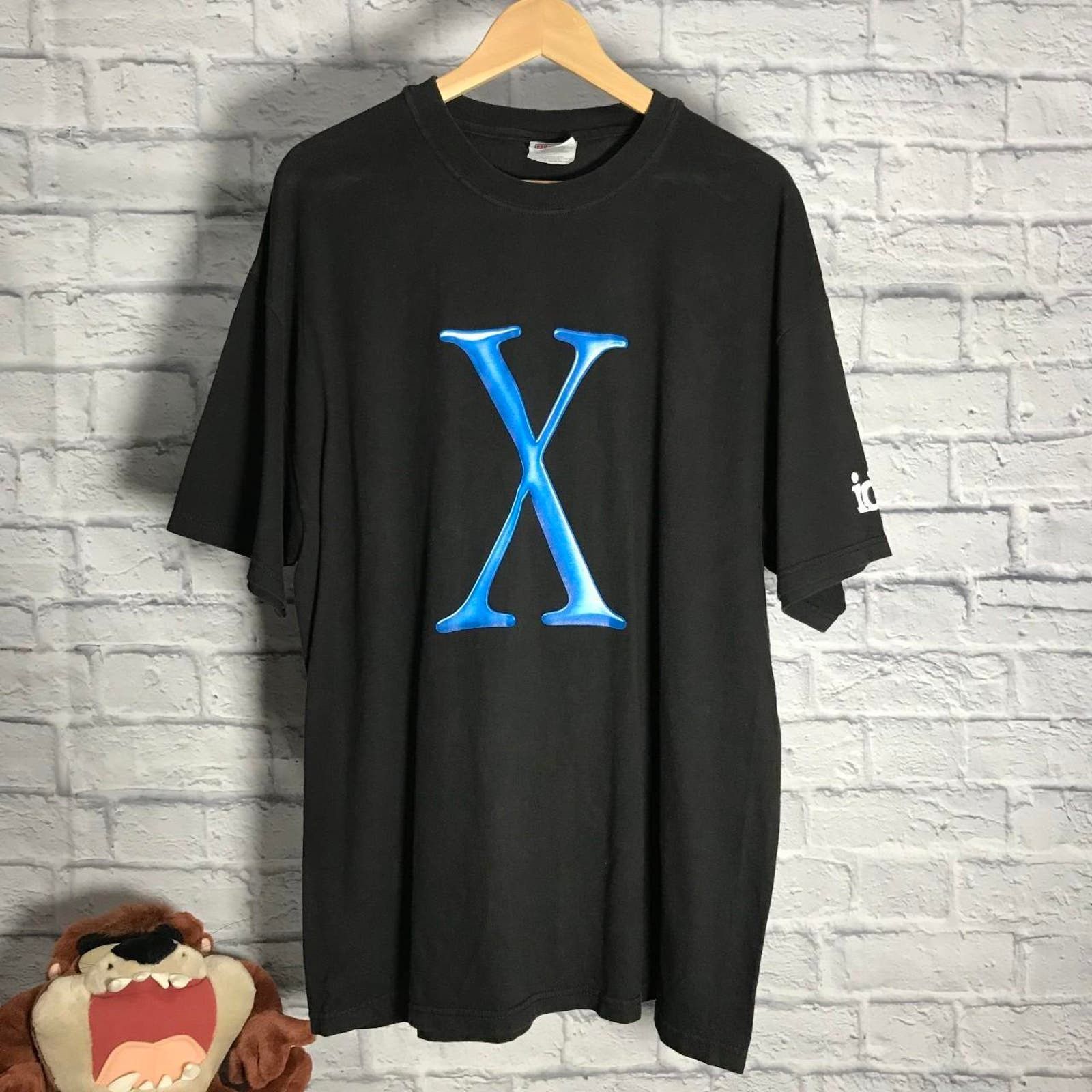 image of 00's Apple Mac X Os Graphic T-Shirt in Black, Men's (Size XL)