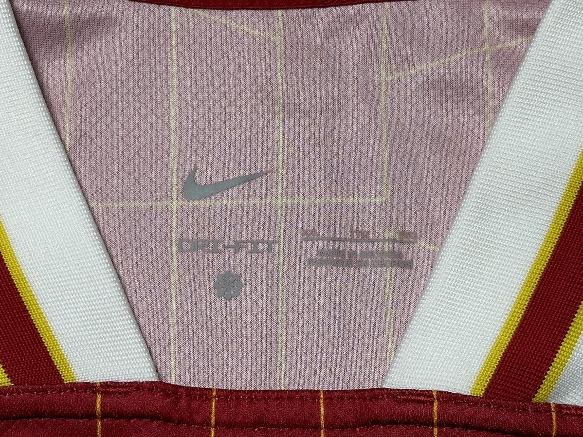 Nike Nike Liverpool 2024/25 Home Football Shirt Soccer Jersey Size US XXL / EU 58 / 5 - 9 Thumbnail