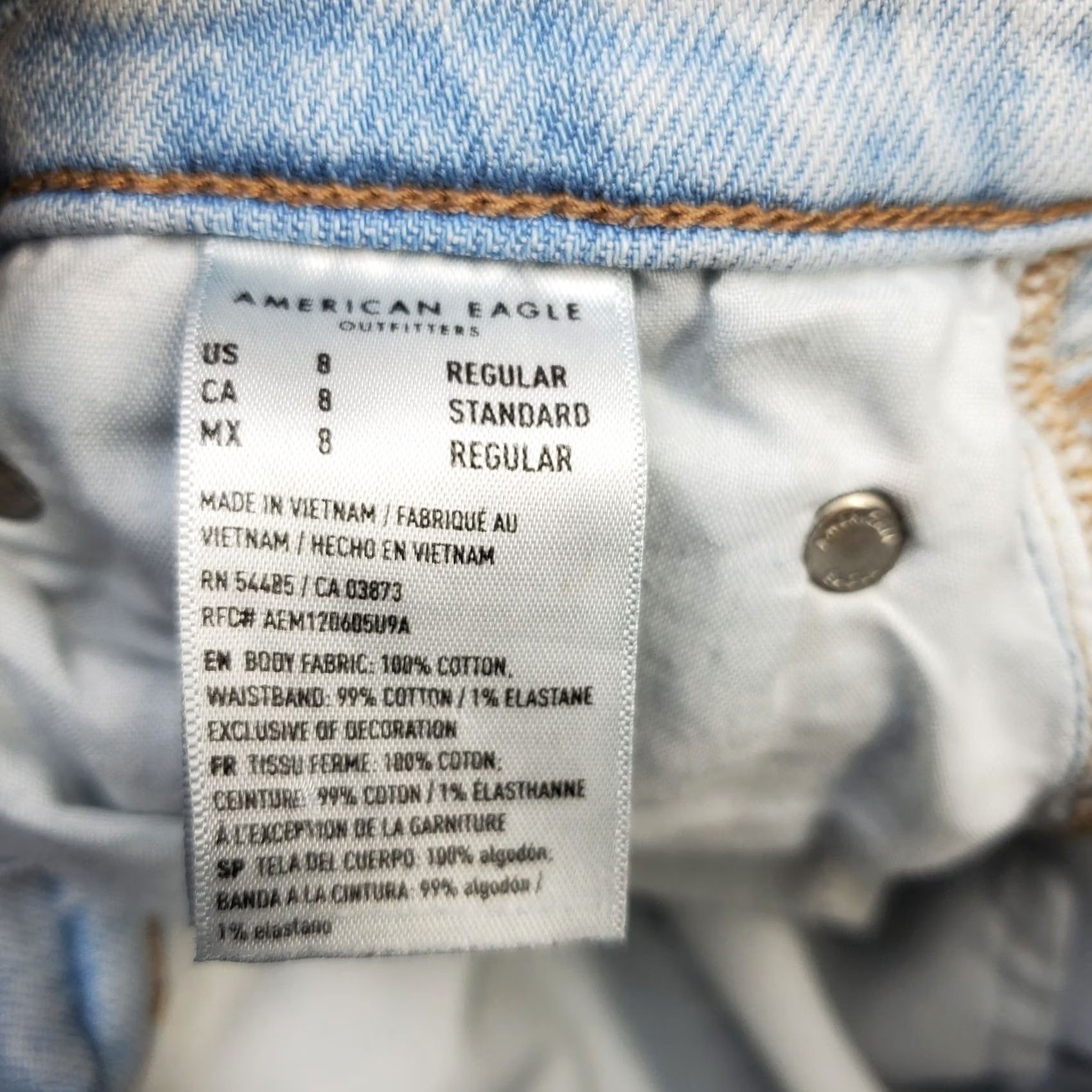 American Eagle Outfitters American Eagle Outfitters Boyfriend Jeans Women Size 8 Blue Distressed Frayed Hem Denim Distressed, Button Closure Size 30" / US 8 / IT 44 - 5 Thumbnail
